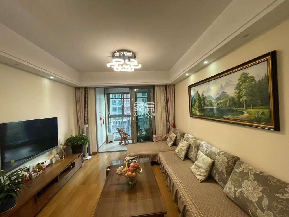 晋合湘水湾三期  3室1厅2卫    95.8万