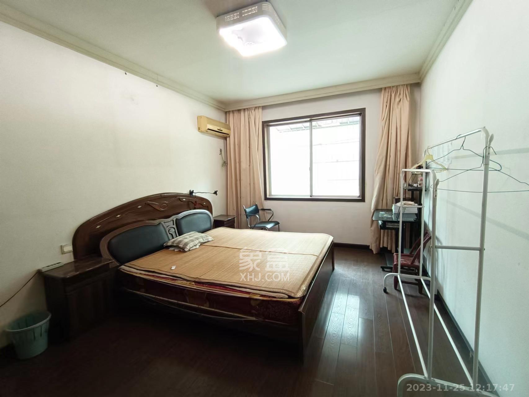 茶叶大市场“山水茗园”  2室2厅1卫   1400.00元/月室内图