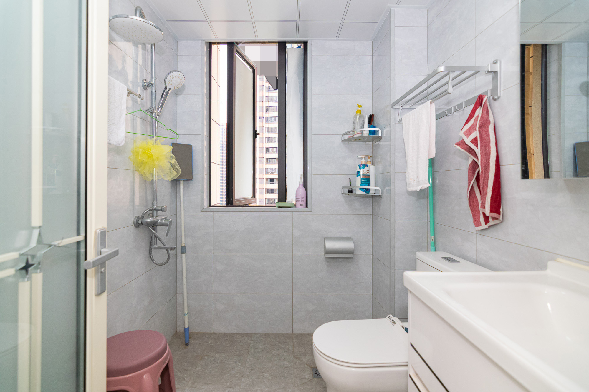 长房星珑湾 4室2厅2卫 107.9万 长房星珑湾 4室2厅2卫 107.9万卫生间