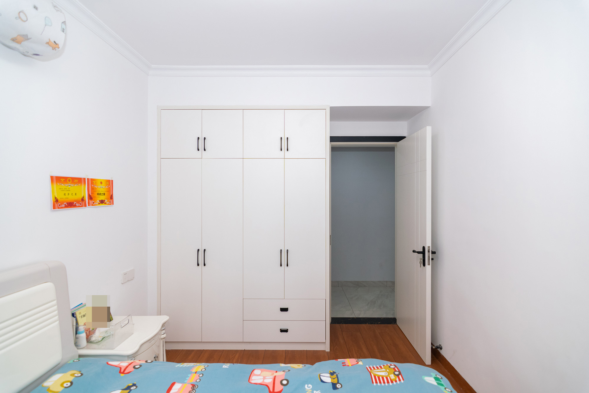 长房星珑湾 4室2厅2卫 107.9万 长房星珑湾 4室2厅2卫 107.9万卧室