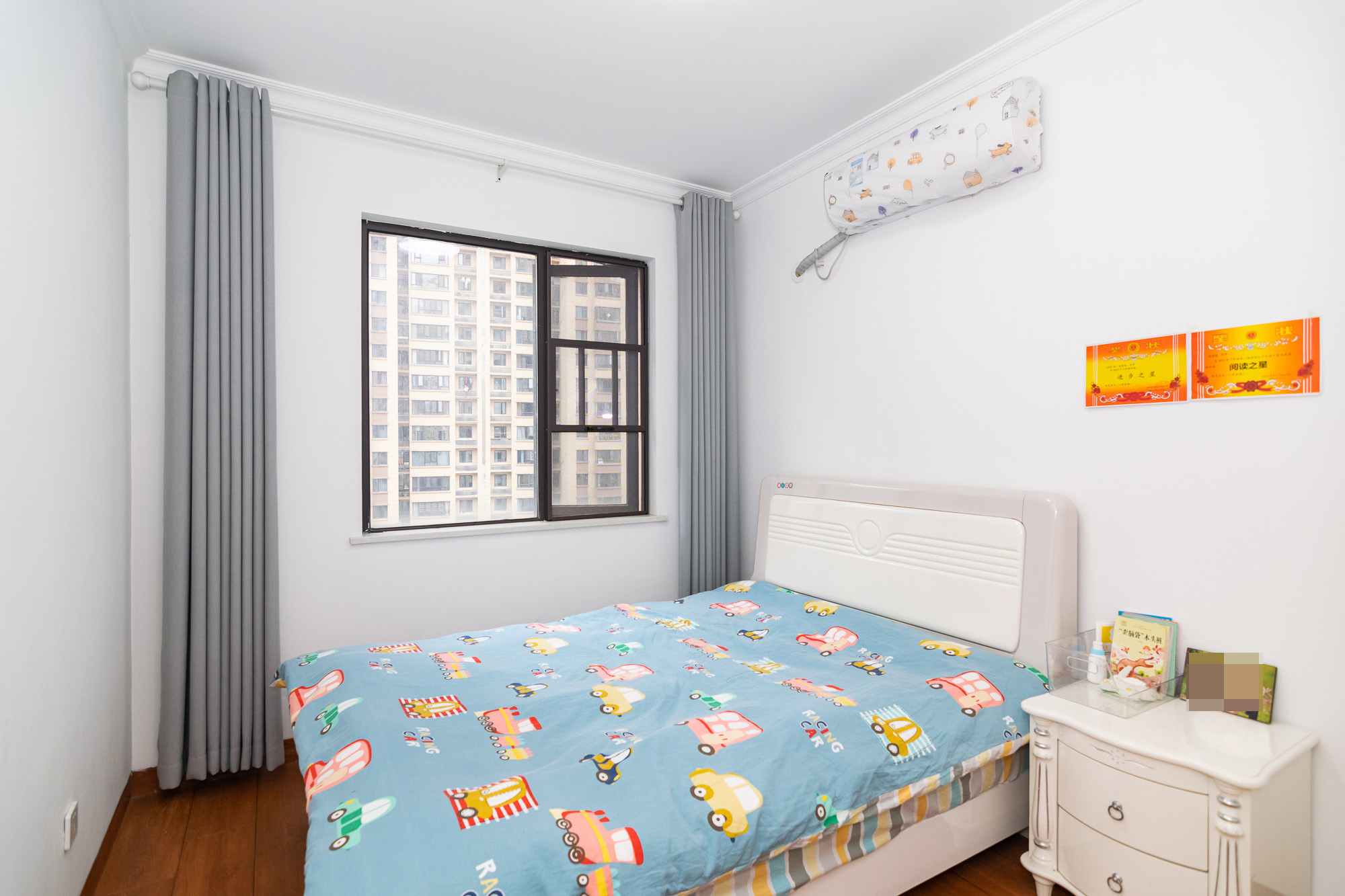 长房星珑湾 4室2厅2卫 107.9万 长房星珑湾 4室2厅2卫 107.9万卧室