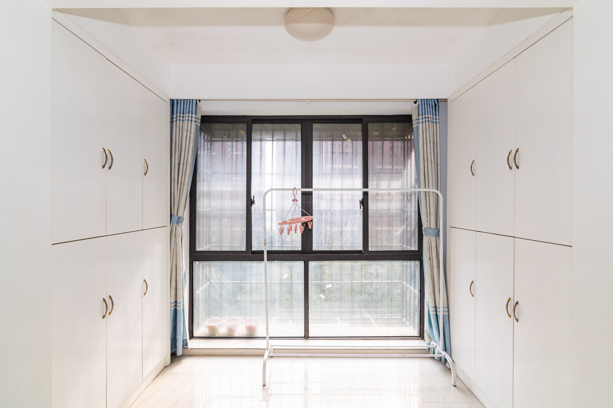 新城国际花都 3室2厅2卫 91.8万 新城国际花都 3室2厅2卫 91.8万阳台