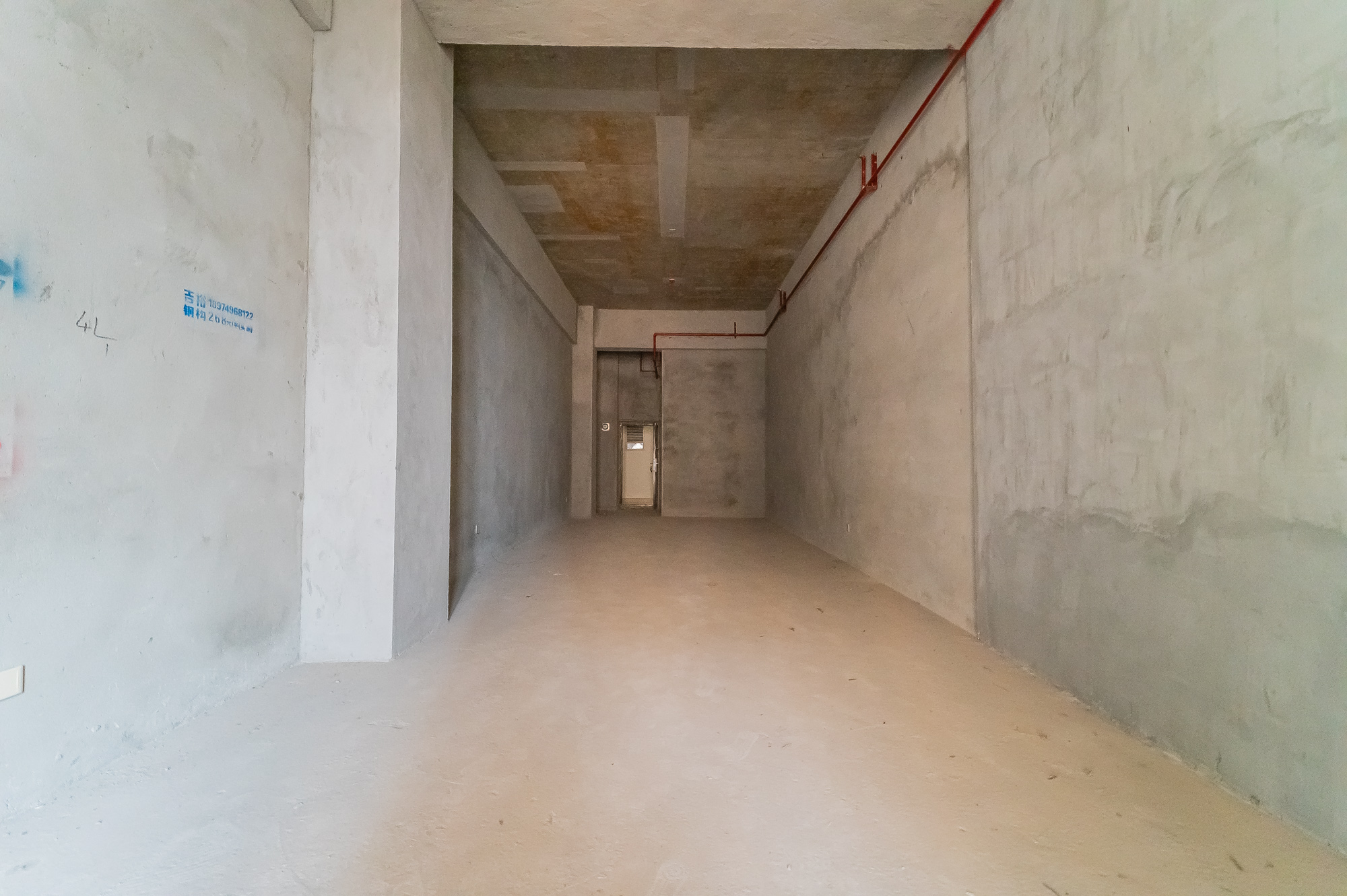 MOMA当代广场 1室1厅1卫 36.8万 MOMA当代广场 1室1厅1卫 36.8万其他