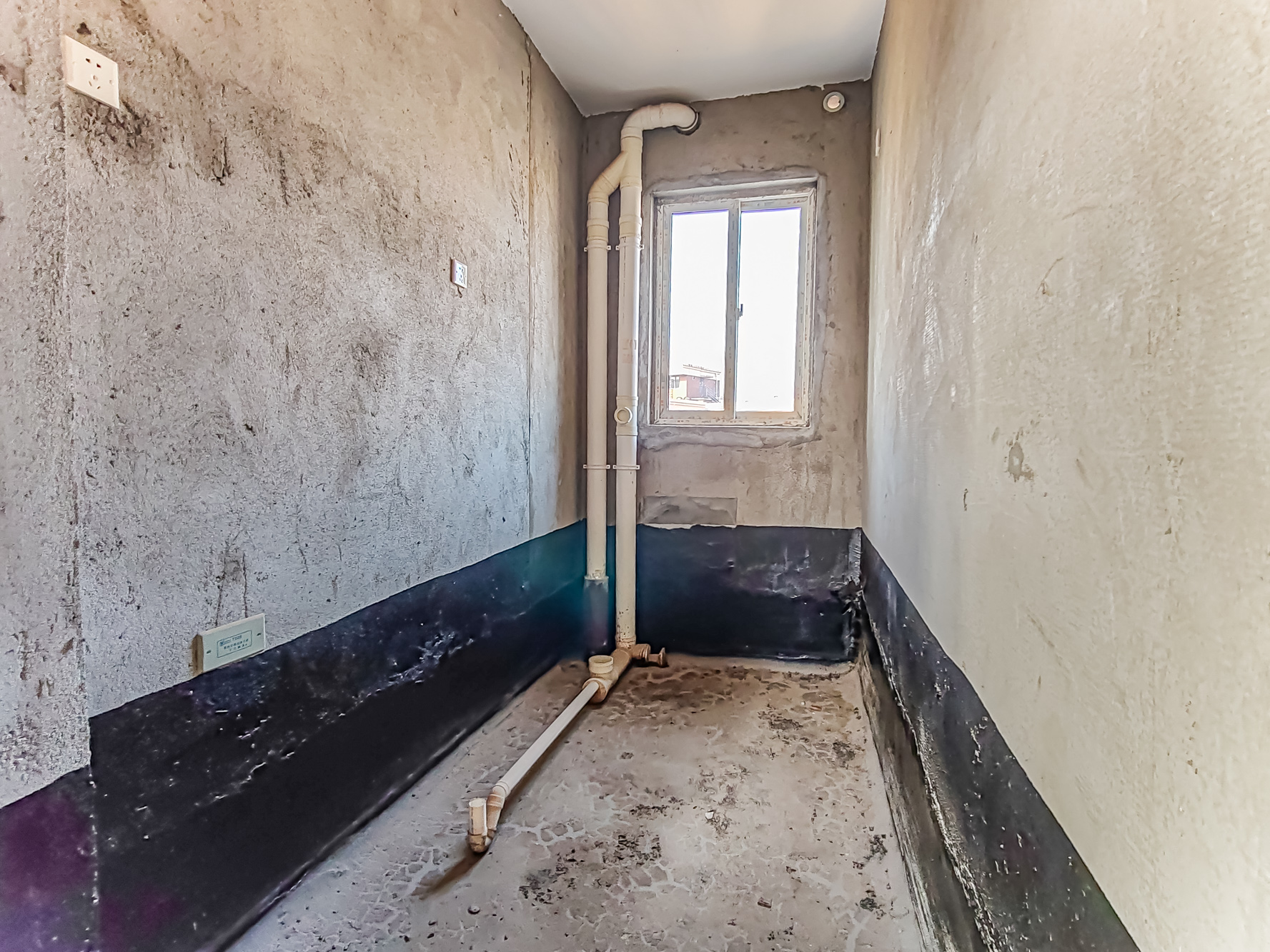 山水湾 4室2厅2卫 76.0万 山水湾 4室2厅2卫 76.0万卫生间