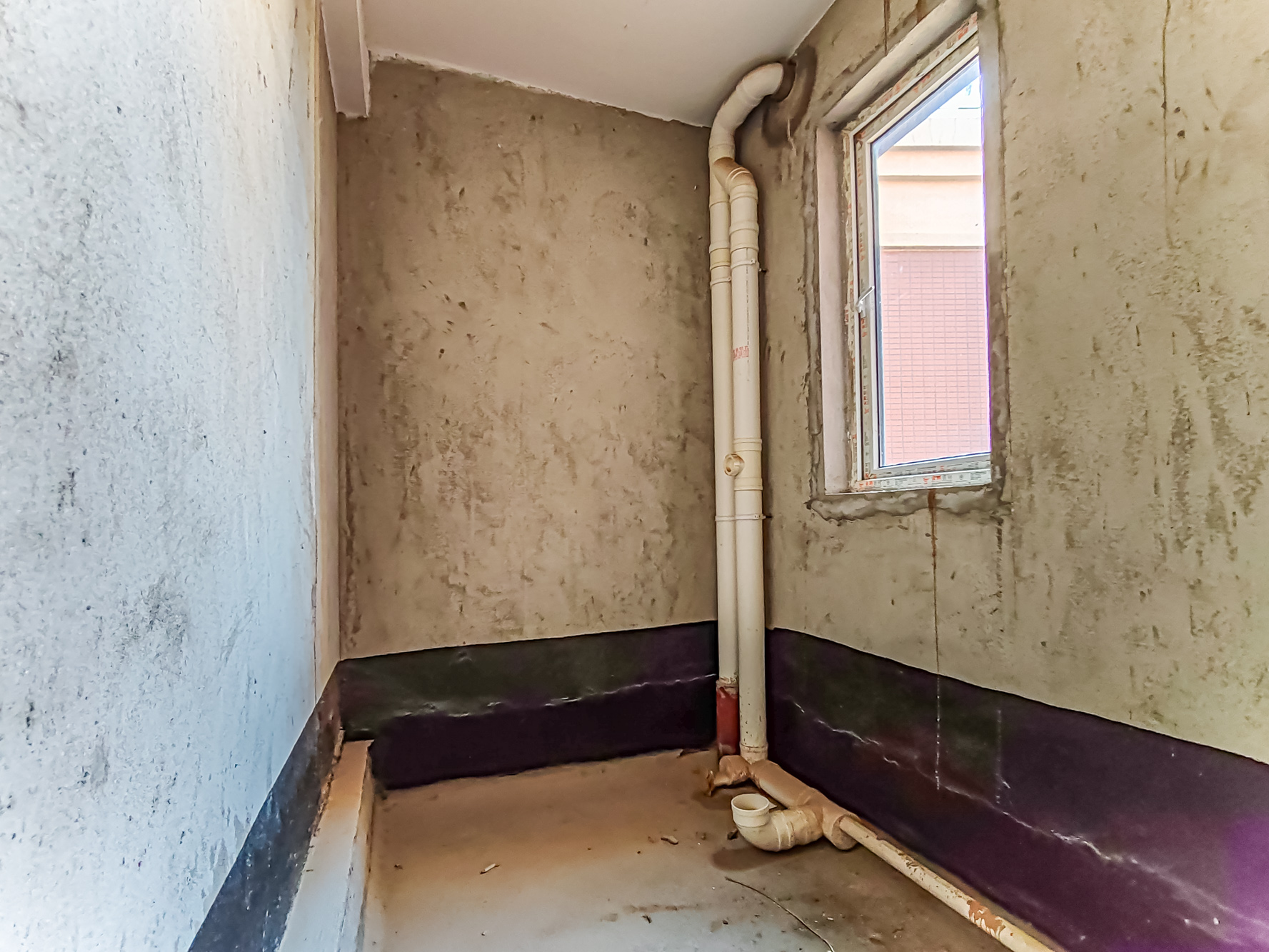 山水湾 4室2厅2卫 76.0万 山水湾 4室2厅2卫 76.0万卫生间