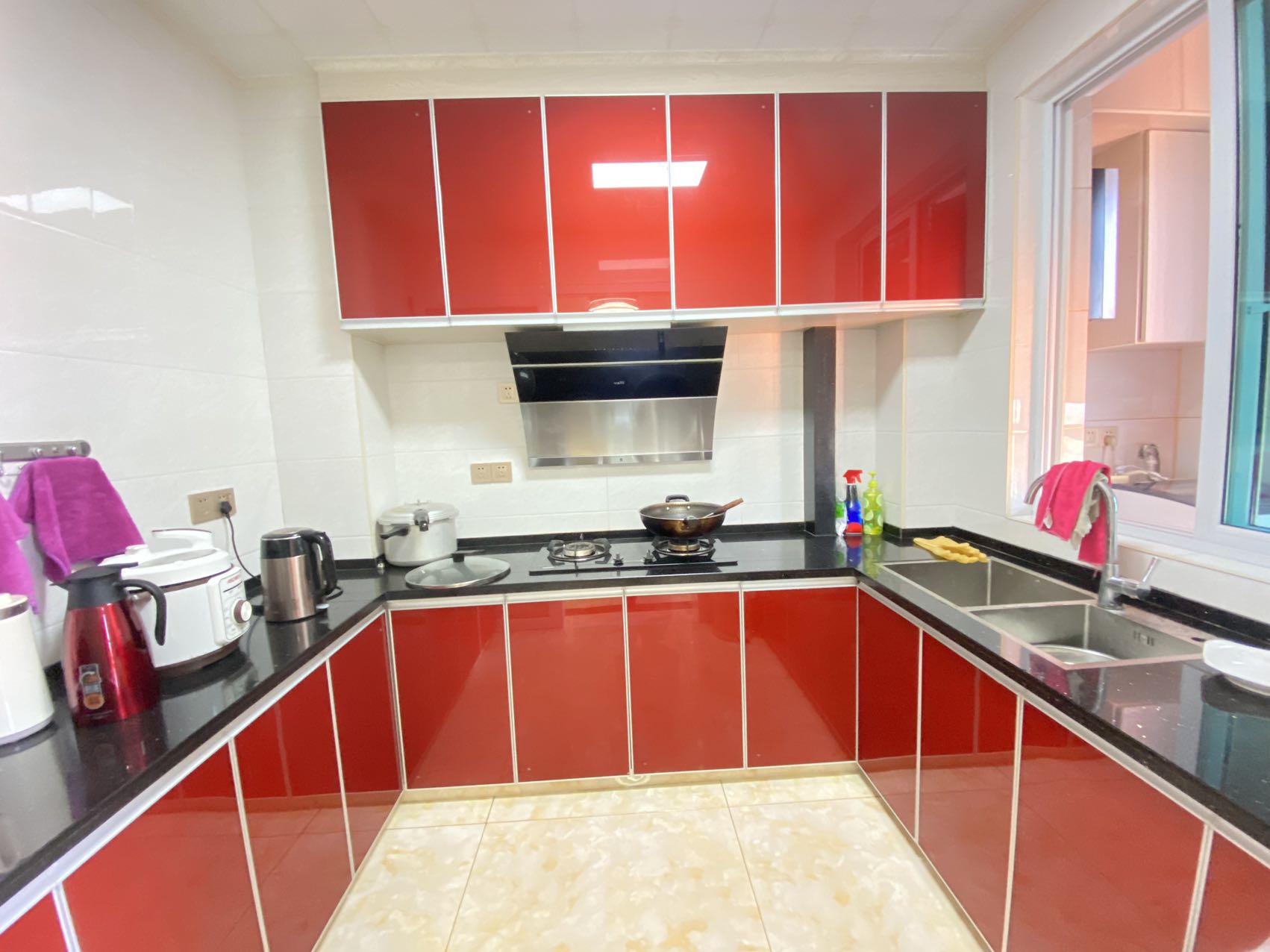 康馨佳园 3室2厅2卫 78.8万 康馨佳园 3室2厅2卫 78.8万室内图