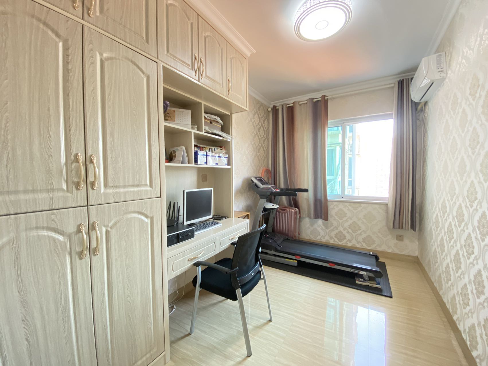 康馨佳园 3室2厅2卫 78.8万 康馨佳园 3室2厅2卫 78.8万室内图