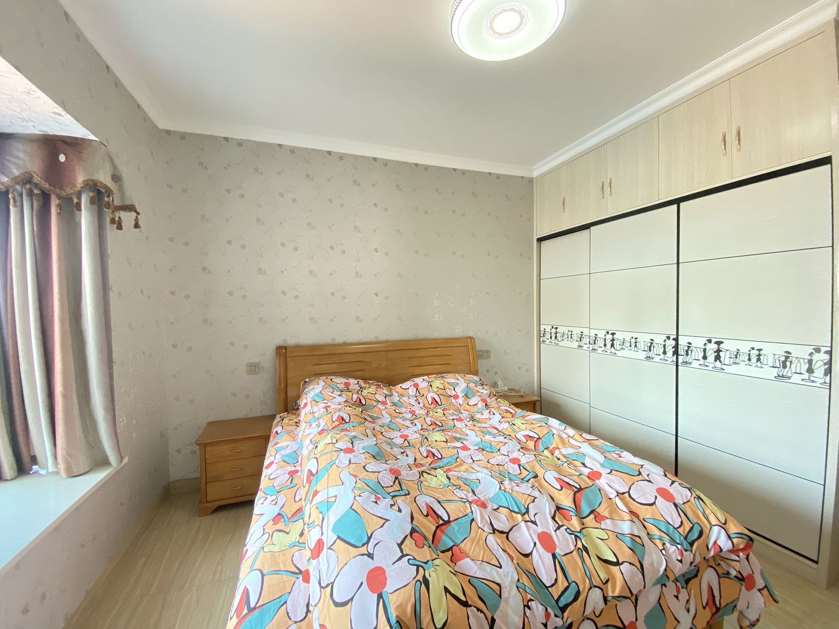 康馨佳园 3室2厅2卫 78.8万 康馨佳园 3室2厅2卫 78.8万室内图