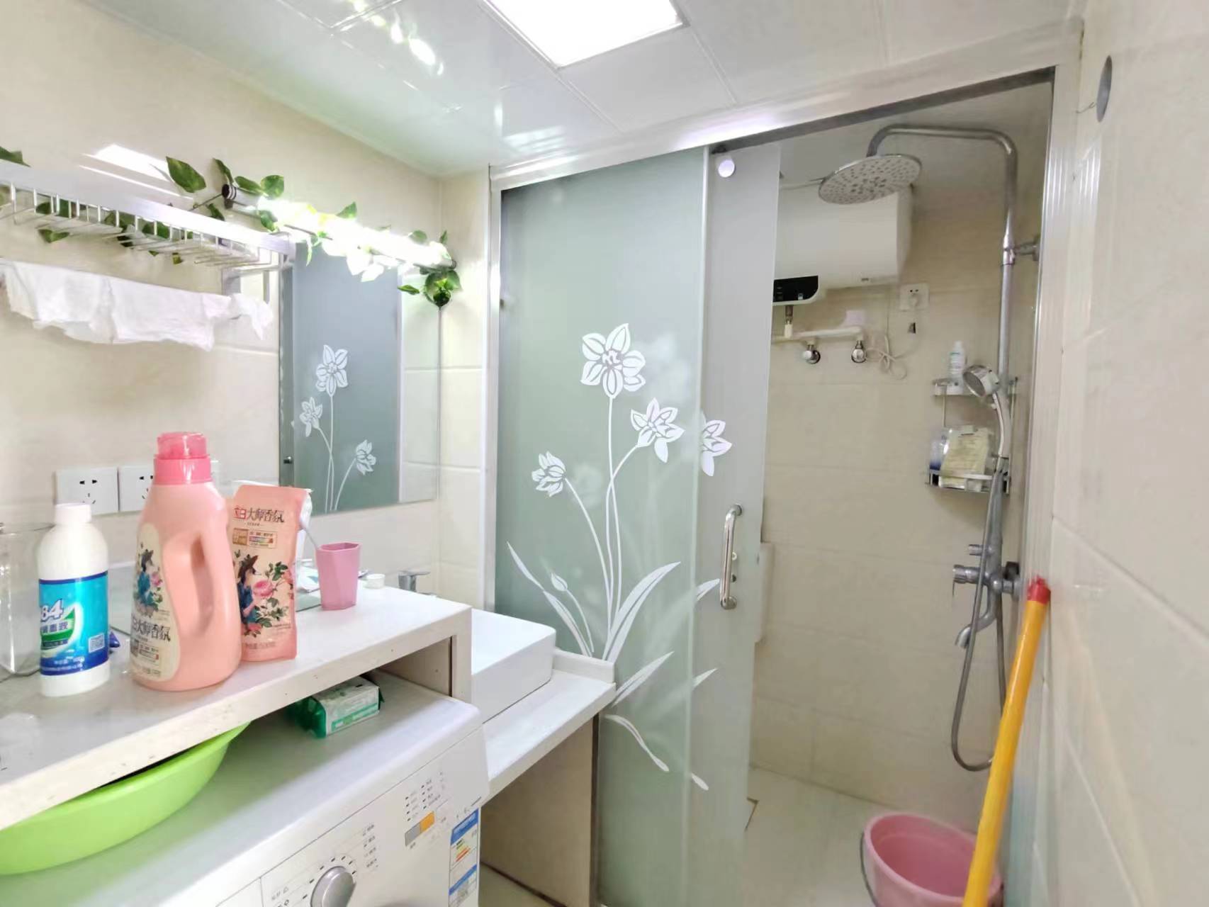 美的城三期 1室1厅1卫 26.0万 美的城三期 1室1厅1卫 26.0万室内图