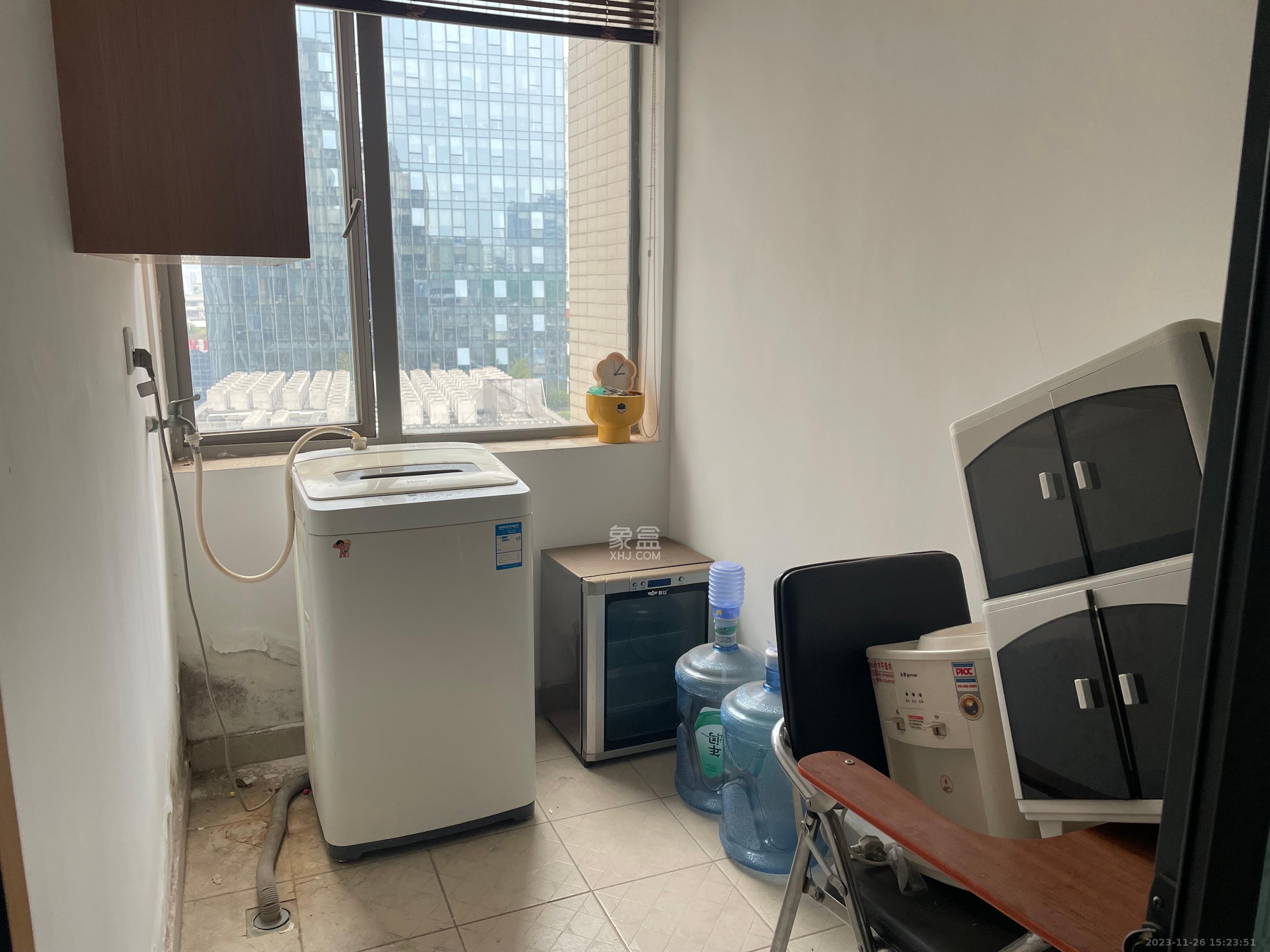 建鸿达华都（华都小户型及大华写字楼）  0室0厅0卫   5200.00元/月室内图