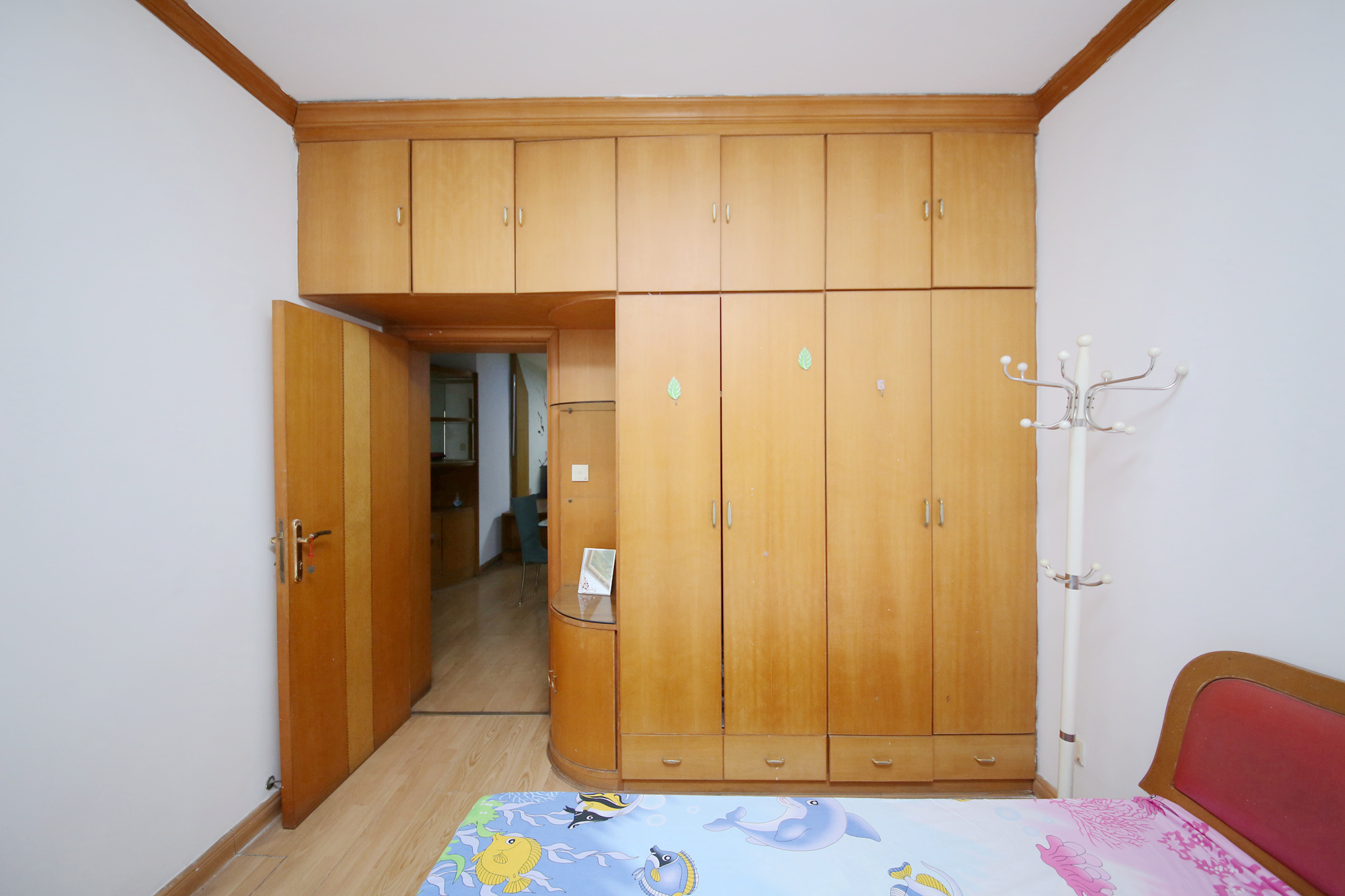 芙蓉区工商局宿舍  3室2厅2卫   74.80万其他