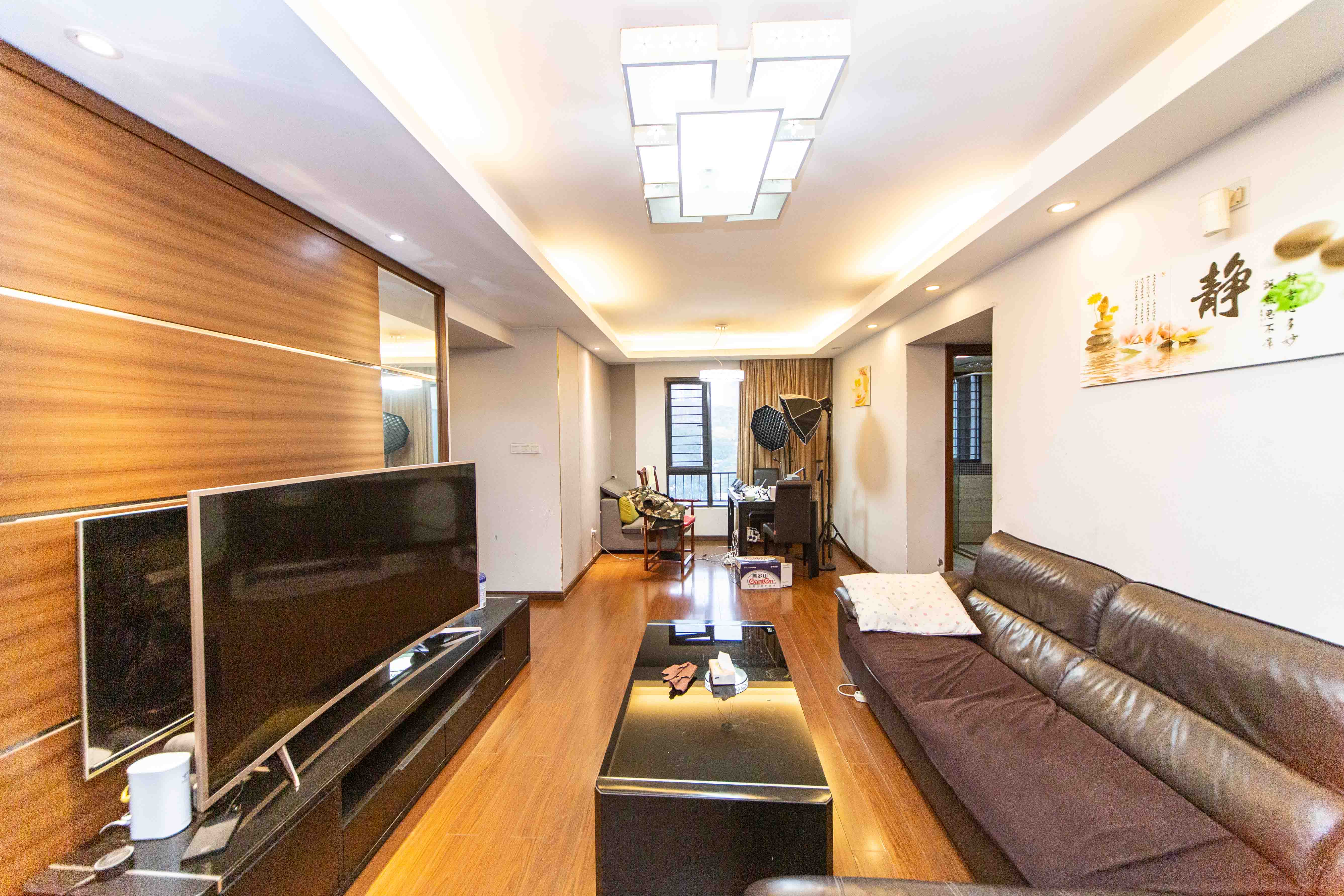 万科金域华府三四期  3室2厅2卫    105.0万 万科金域华府三四期  3室2厅2卫    105.0万