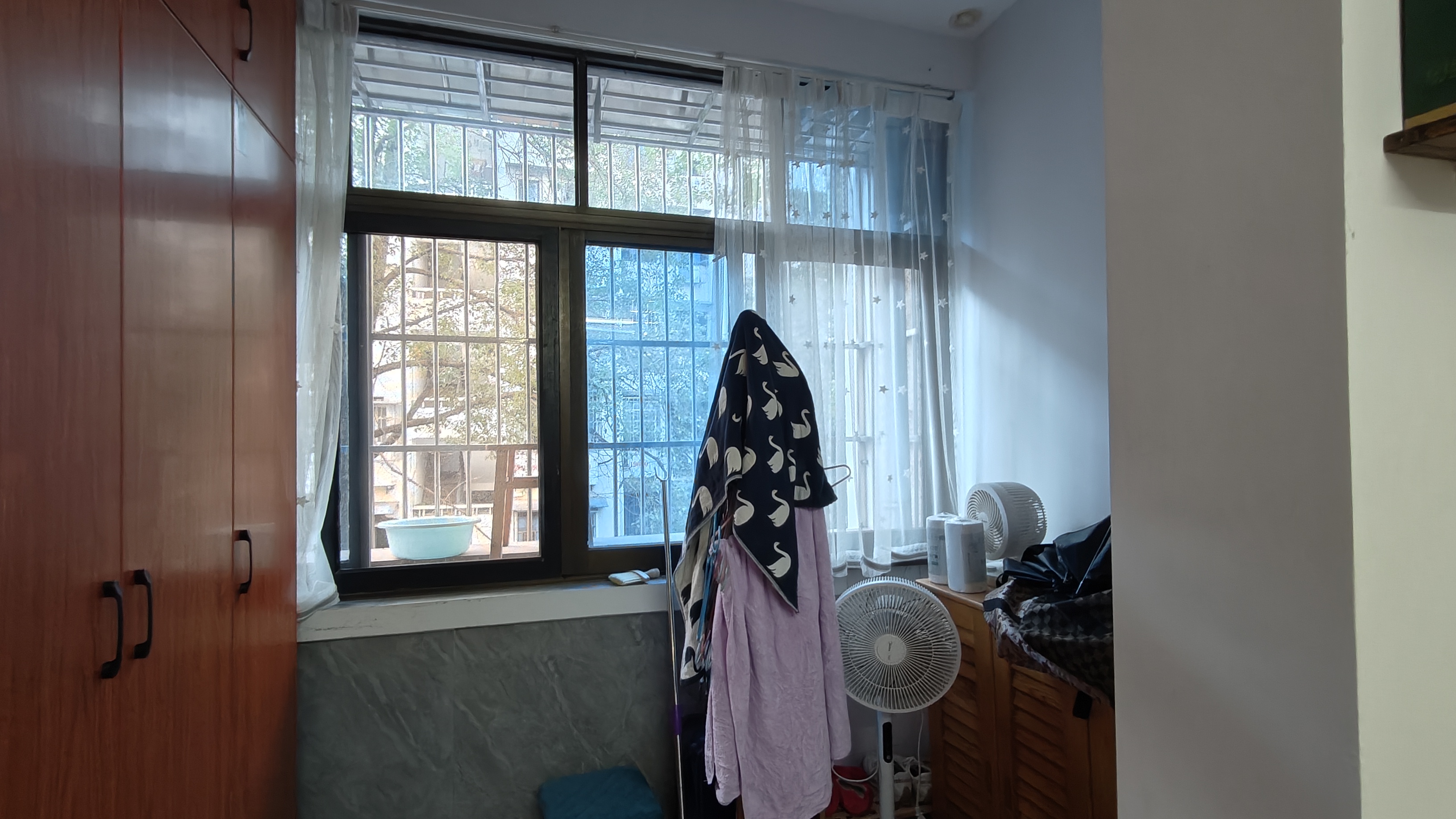 铁路小区  2室1厅1卫    30.0万 铁路小区  2室1厅1卫    30.0万室内图