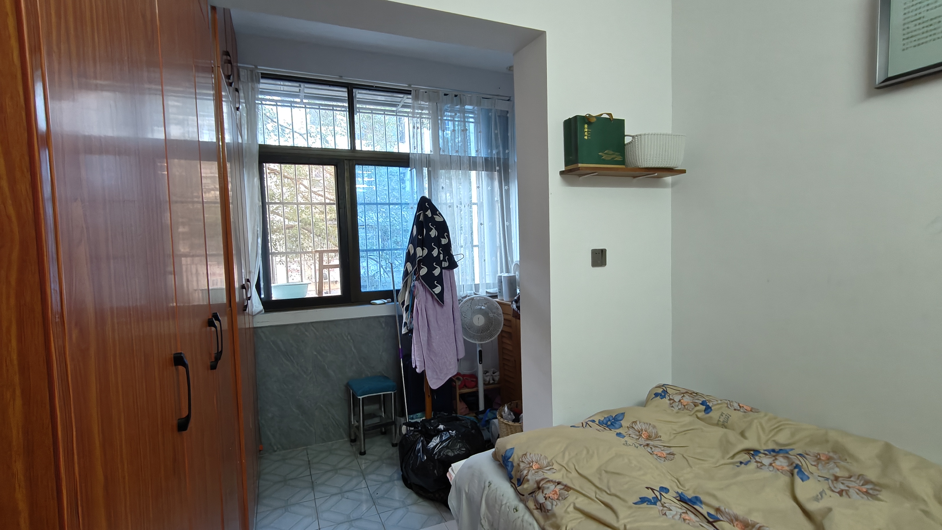 铁路小区  2室1厅1卫    30.0万 铁路小区  2室1厅1卫    30.0万室内图