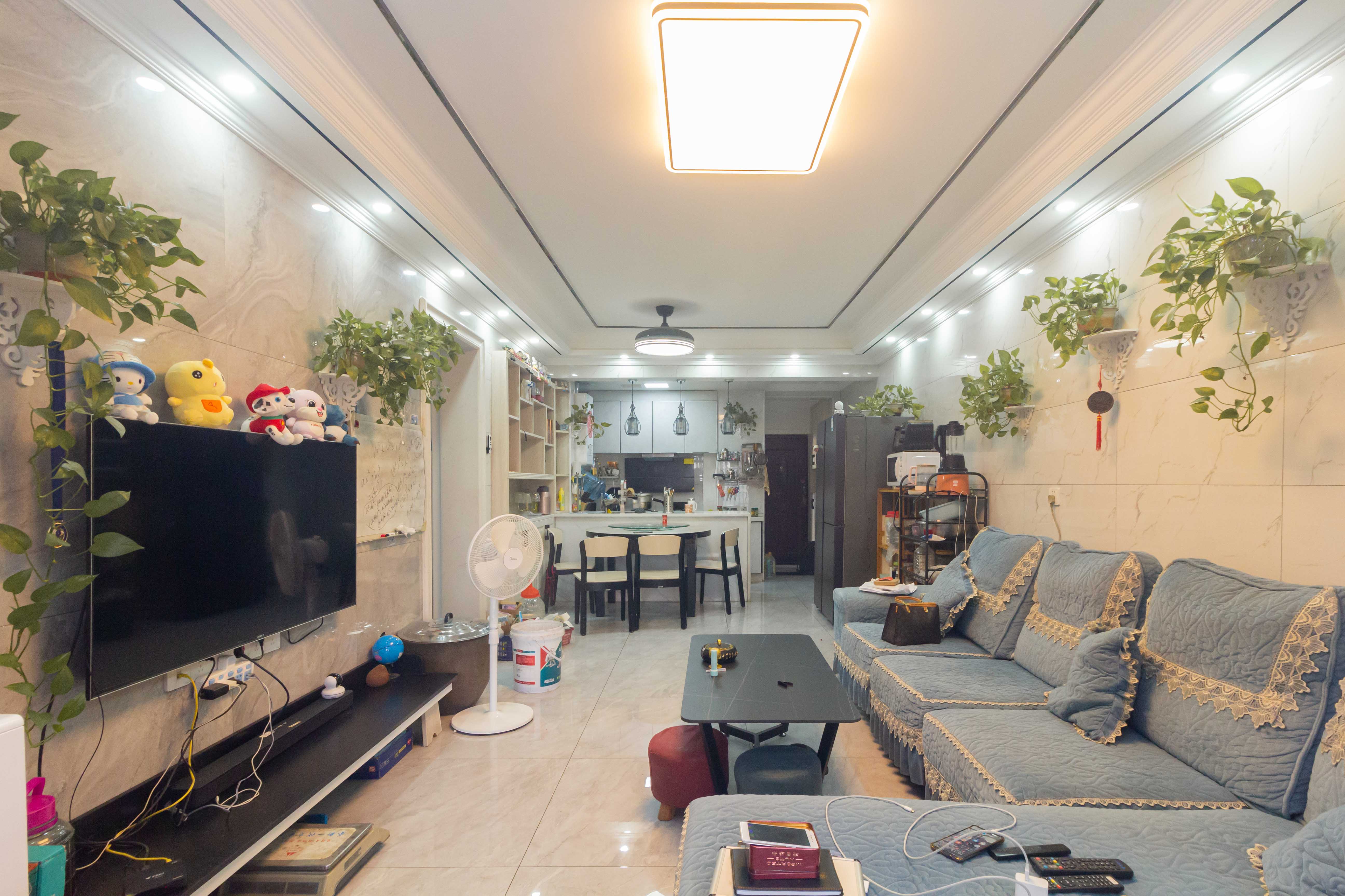 海德公园  3室2厅1卫    78.0万 海德公园  3室2厅1卫    78.0万客厅