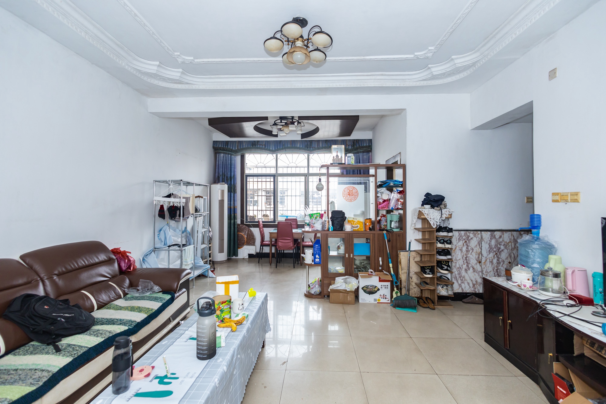 聚鑫大厦 3室2厅1卫 49.6万 聚鑫大厦 3室2厅1卫 49.6万客厅