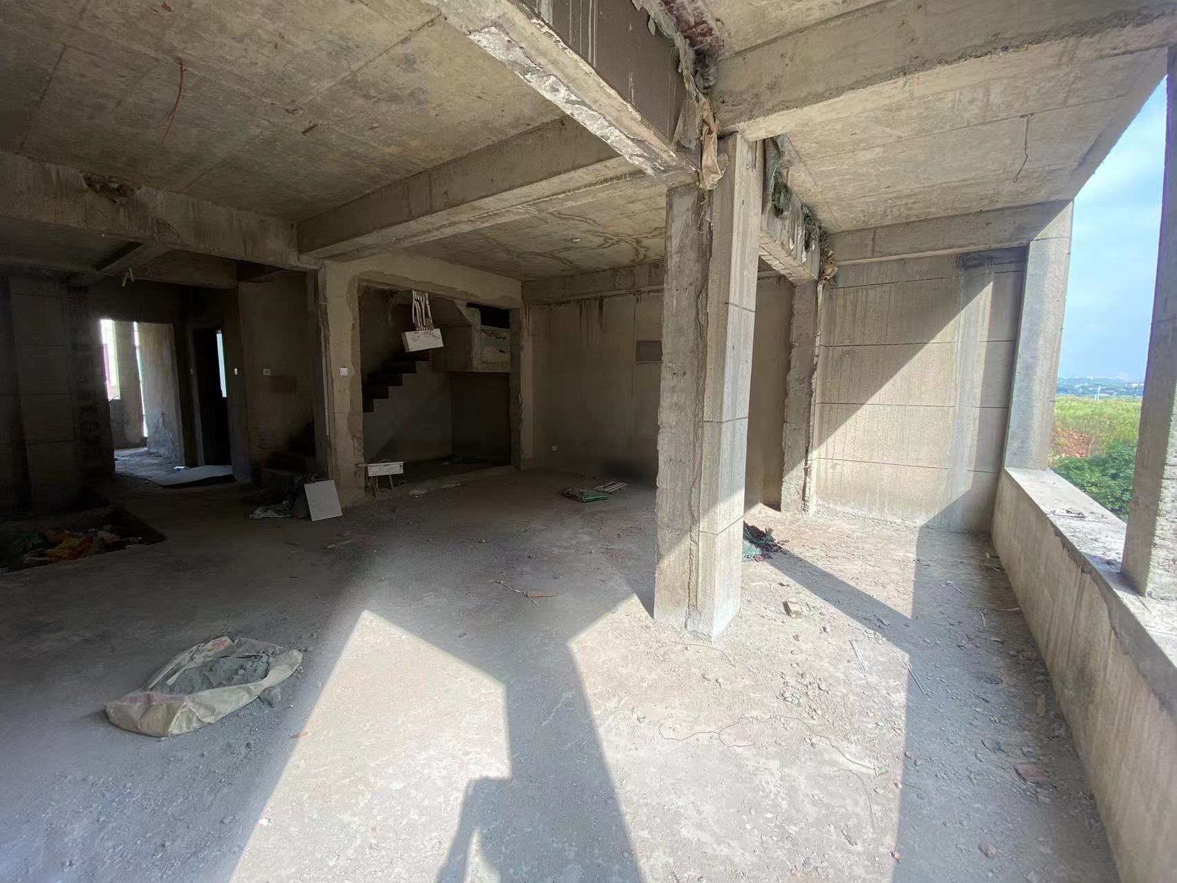 当代尚品苑  4室2厅2卫    99.8万 当代尚品苑  4室2厅2卫    99.8万室内图