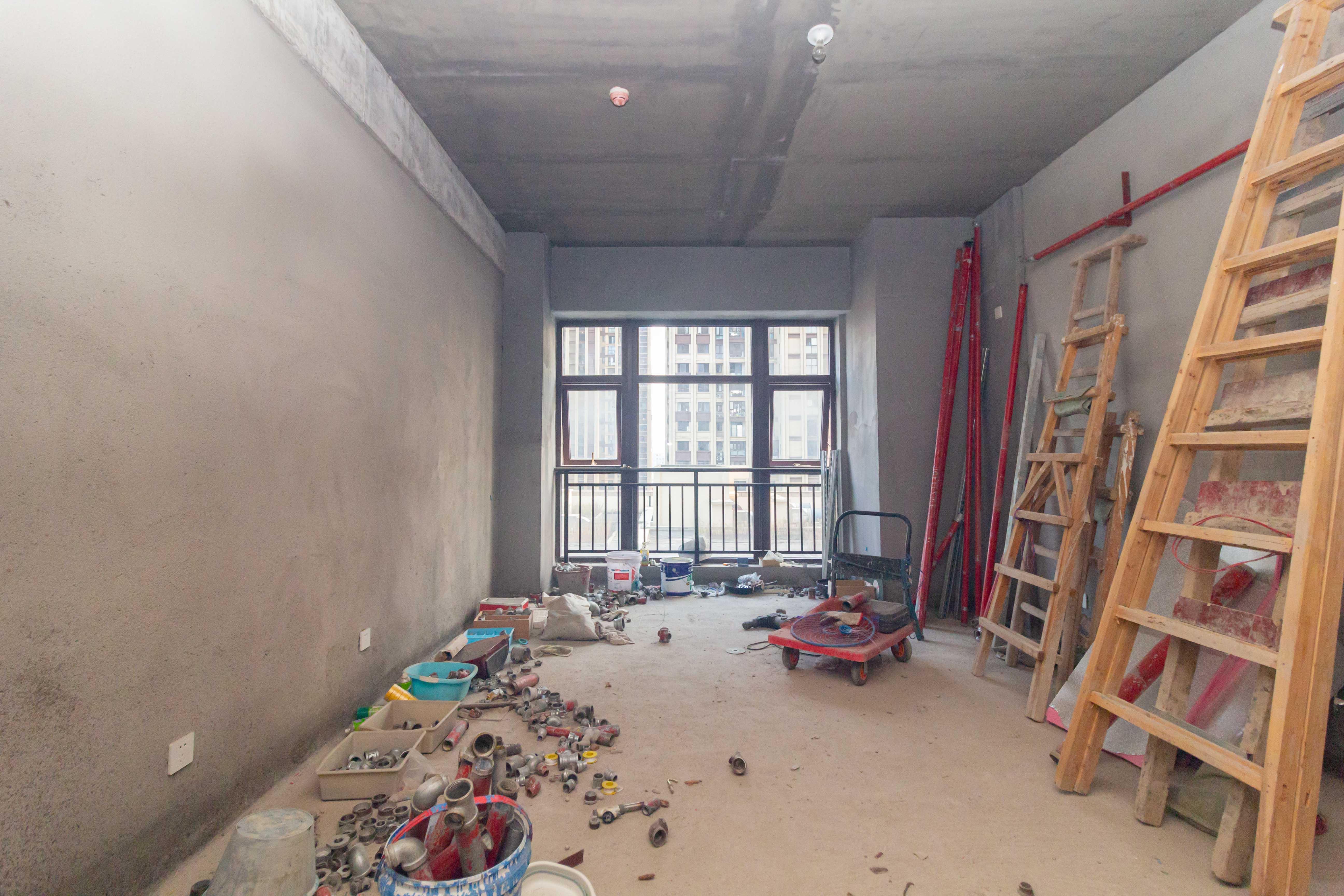 东方美地  1室0厅1卫   33.00万客厅