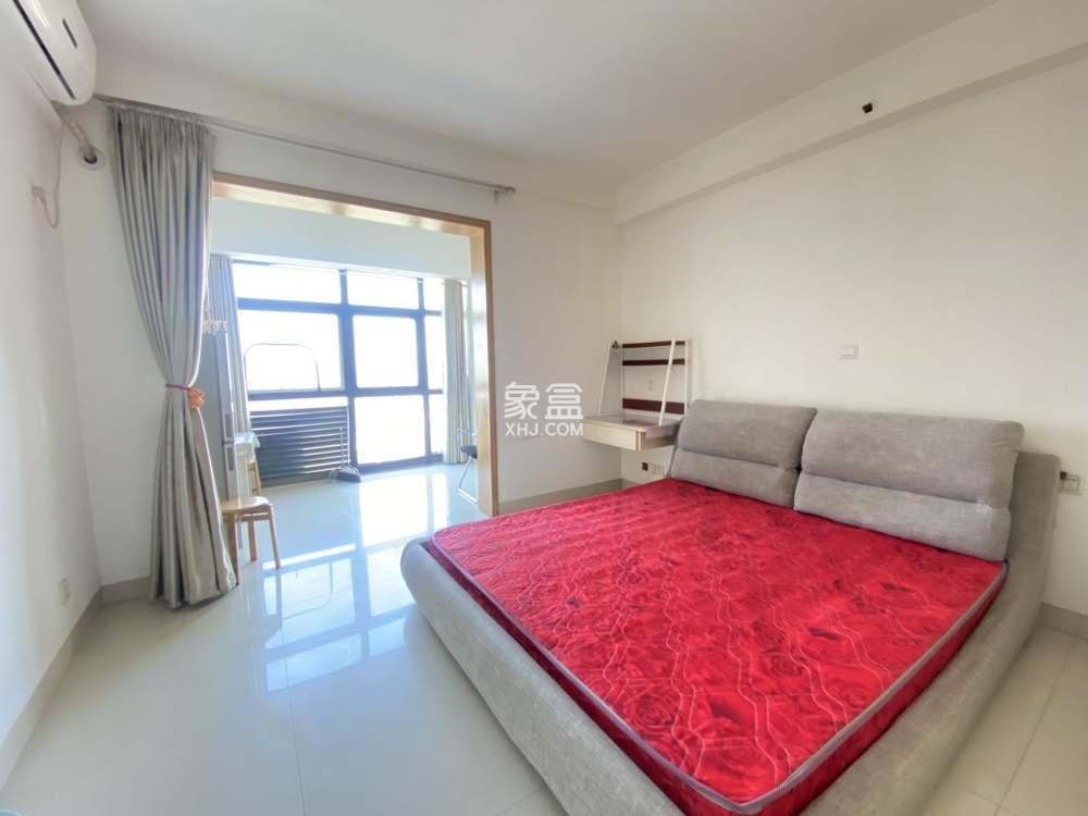 龙腾国际  1室1厅1卫    19.0万