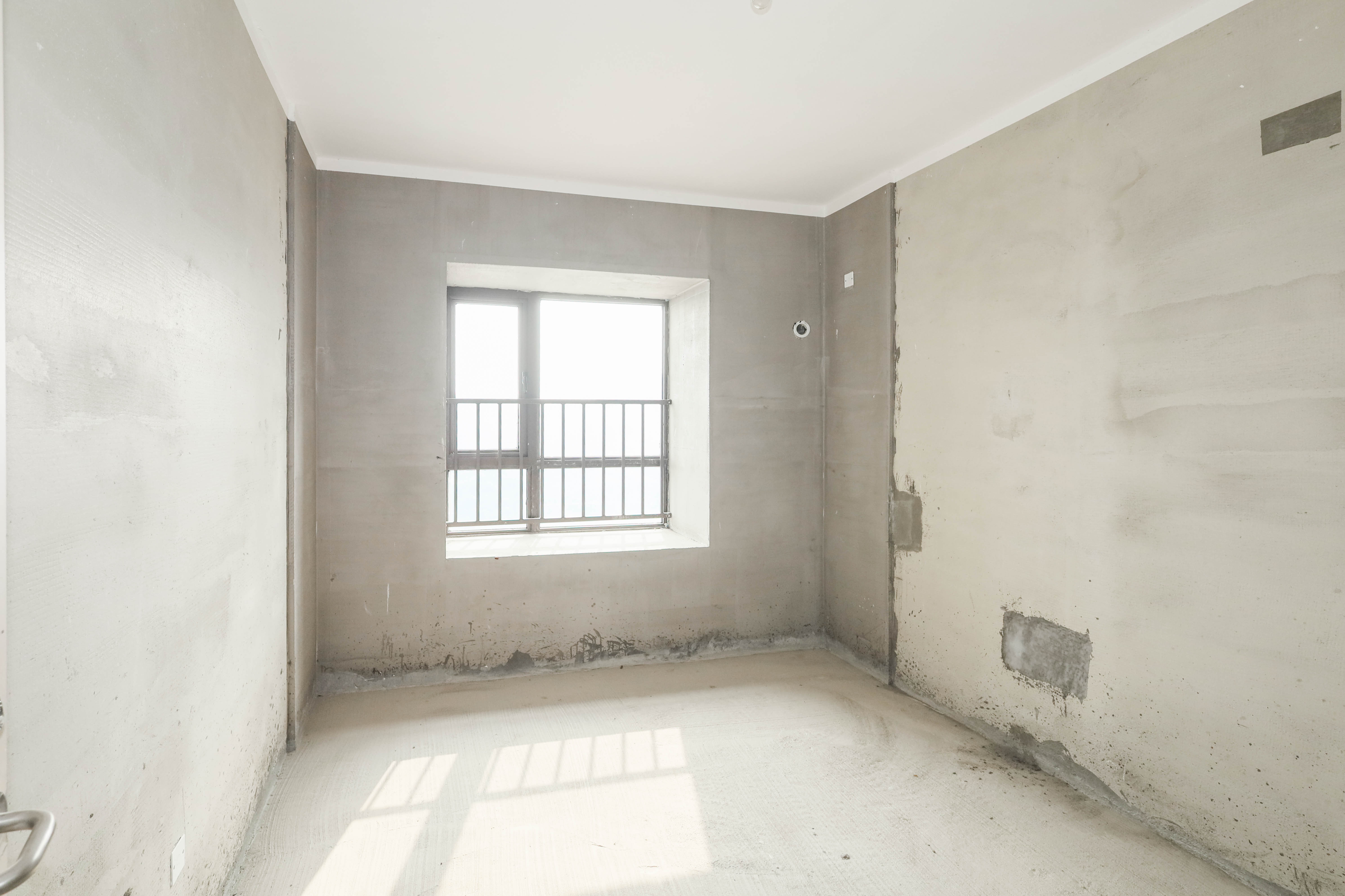 梅溪正荣府  4室2厅2卫    141.0万卧室