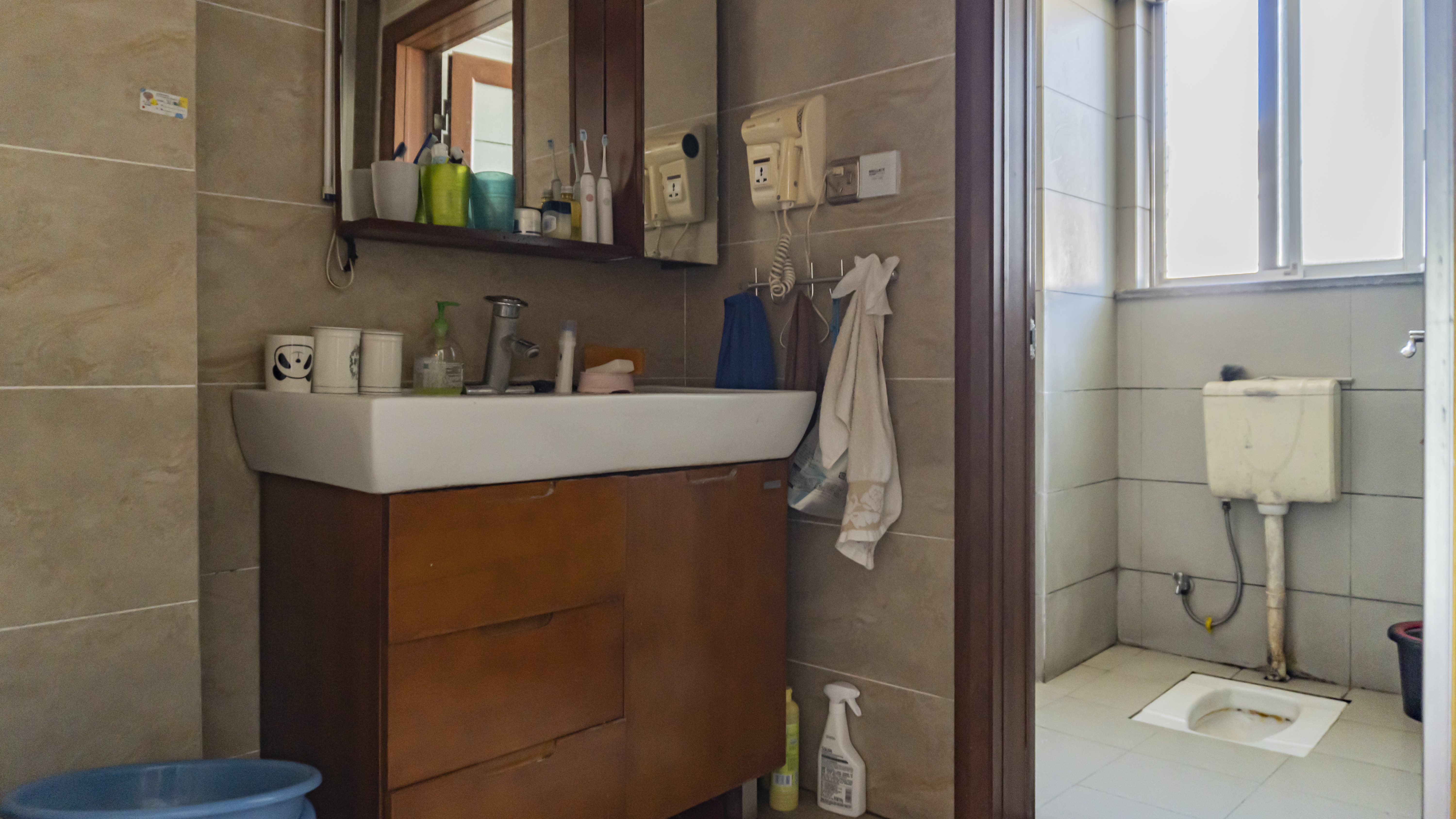 房地产管理局家属楼(梓泽园) 4室2厅2卫 68.80万 房地产管理局家属楼(梓泽园) 4室2厅2卫 68.80万室内图