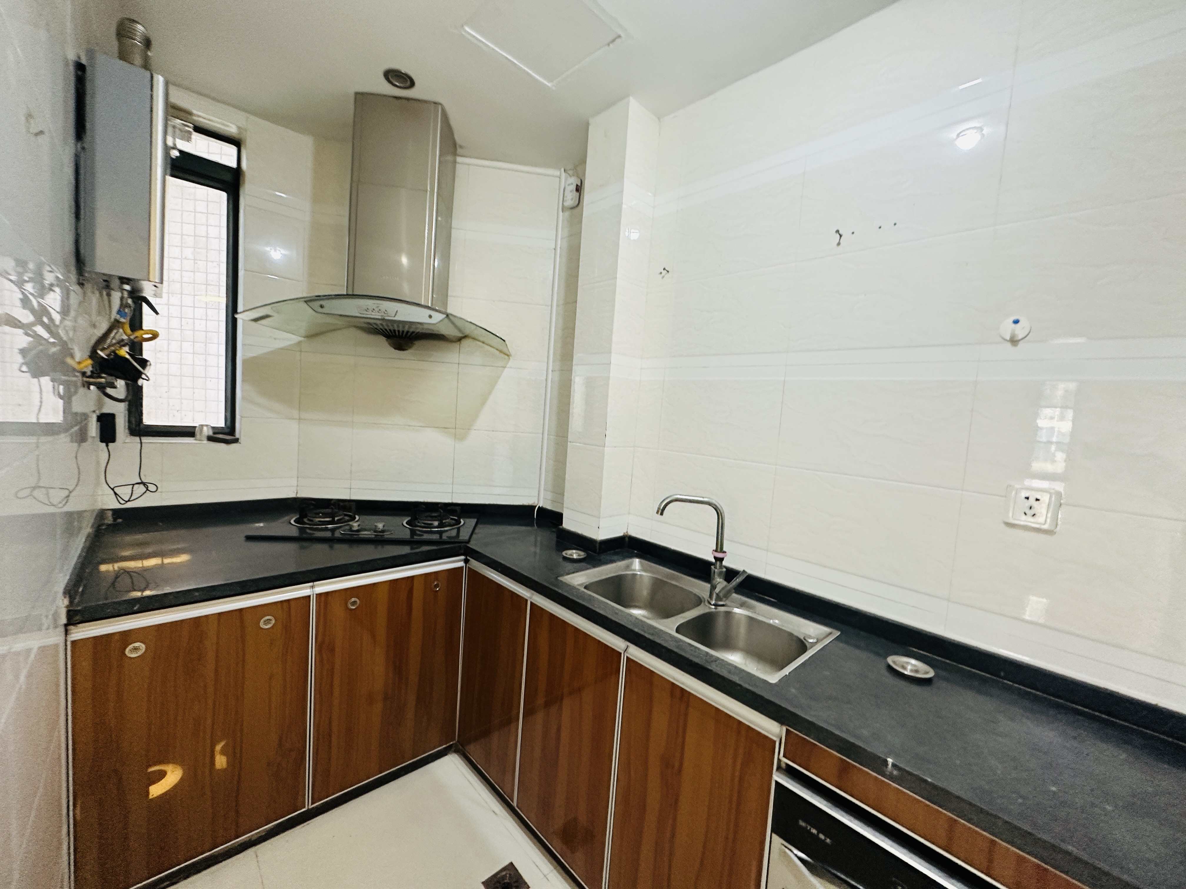 西城一号  2室1厅1卫    74.0万 西城一号  2室1厅1卫    74.0万厨房