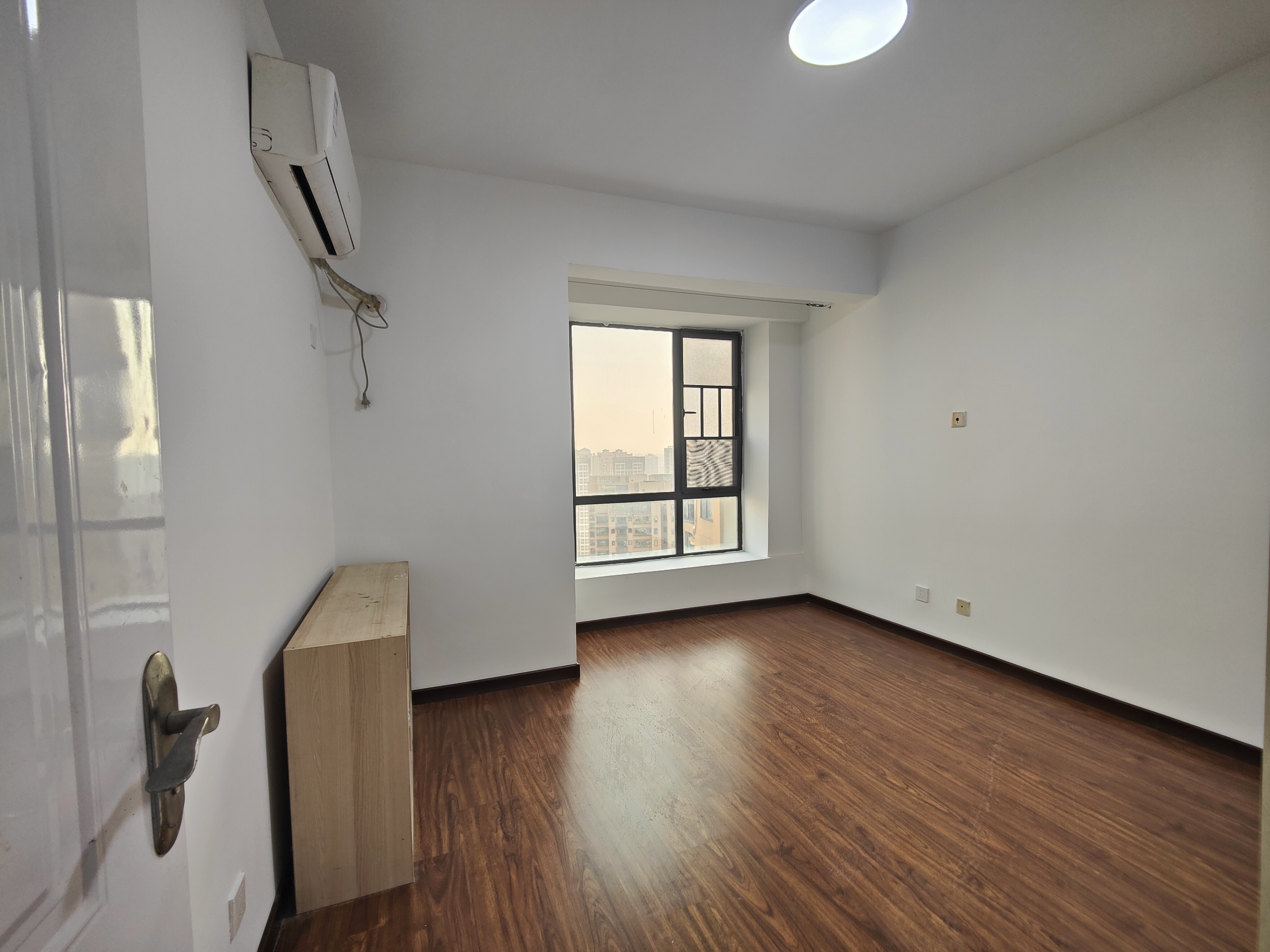 大江观邸-富基花园 5室2厅2卫 70.0万 大江观邸-富基花园 5室2厅2卫 70.0万室内图