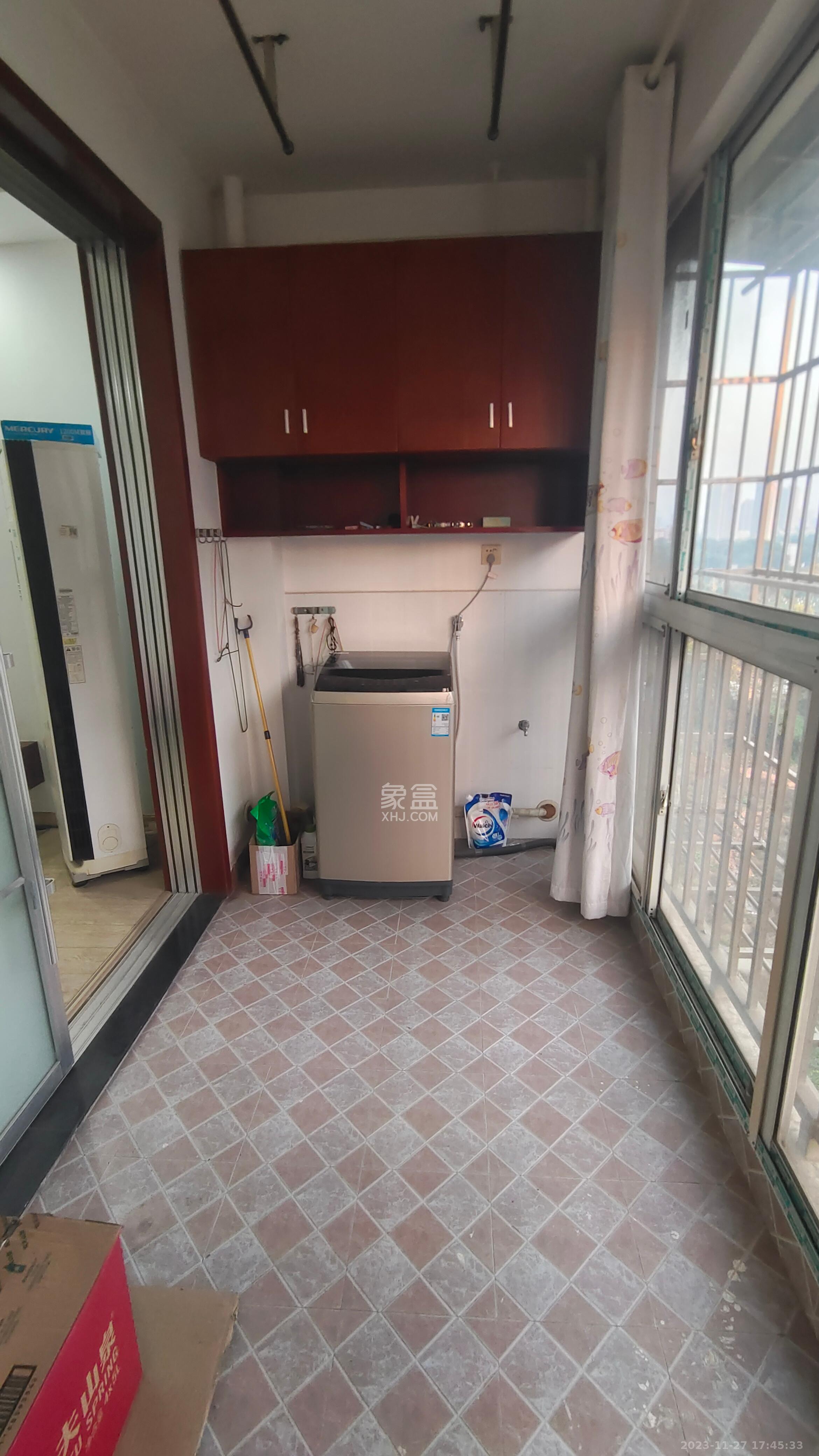 东业苹果社区  2室1厅2卫    1800.0元/月室内图