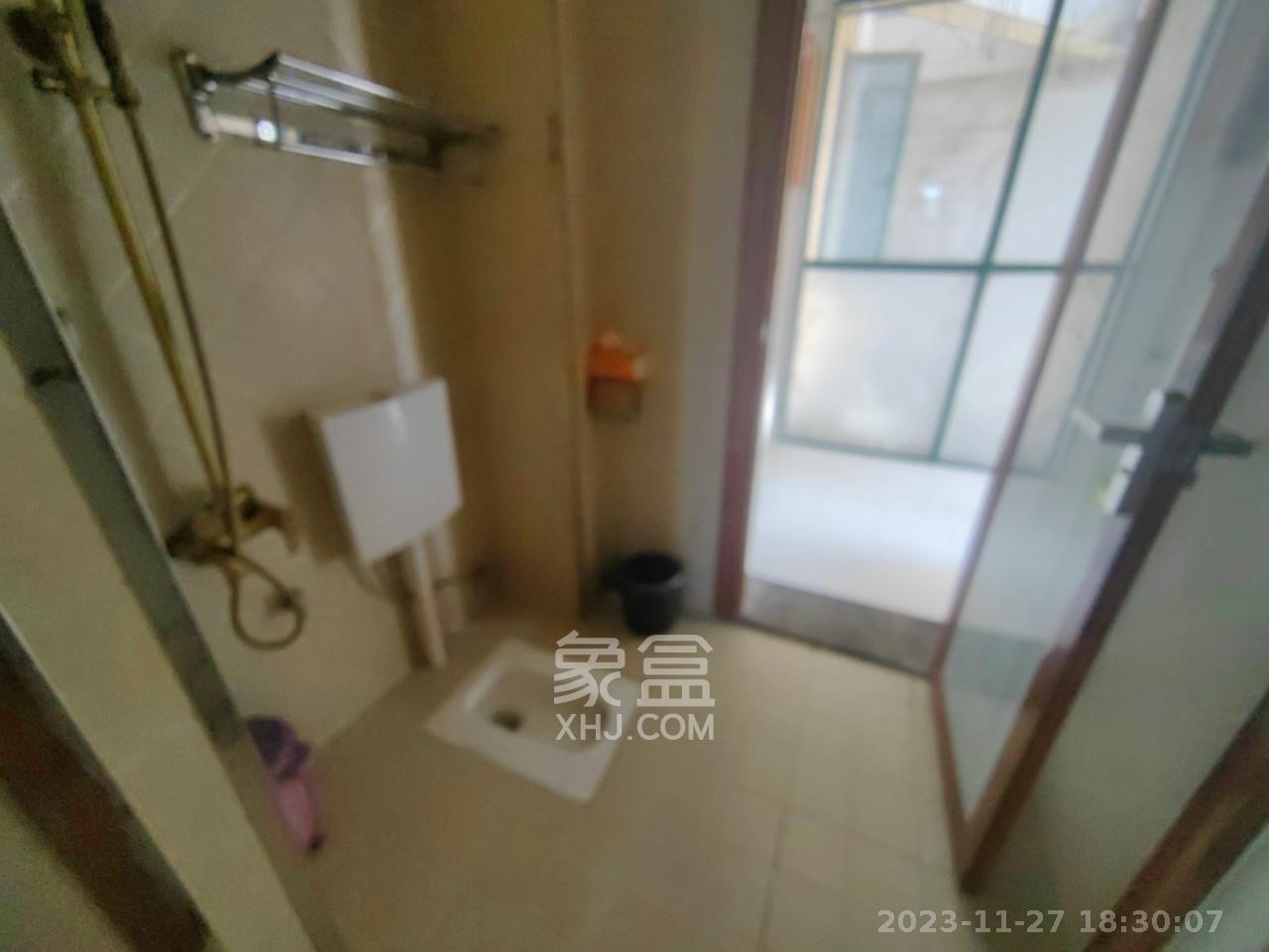 才子嘉都  3室1厅1卫    2600.0元/月室内图