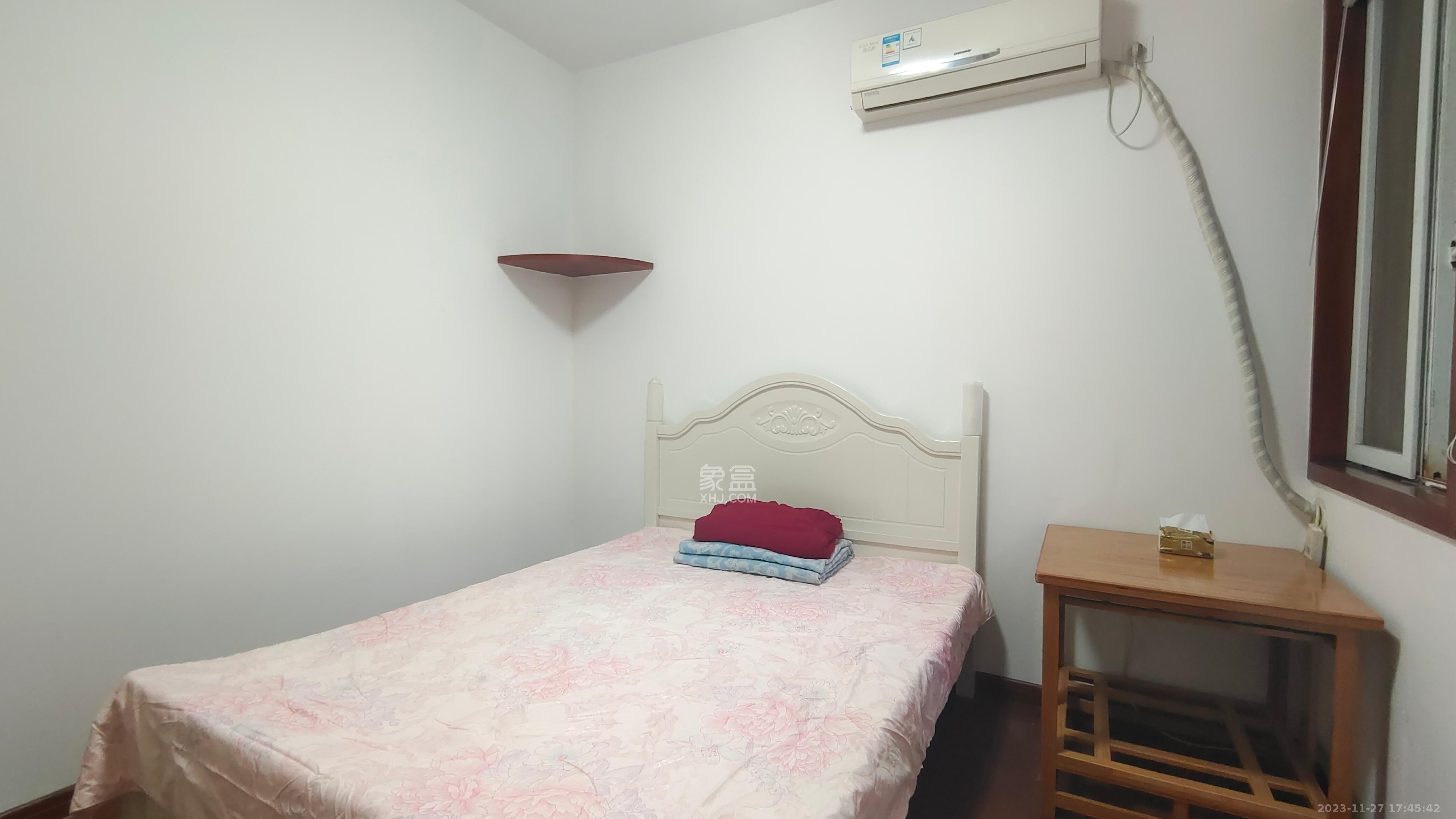 东业苹果社区  2室1厅2卫    1800.0元/月室内图