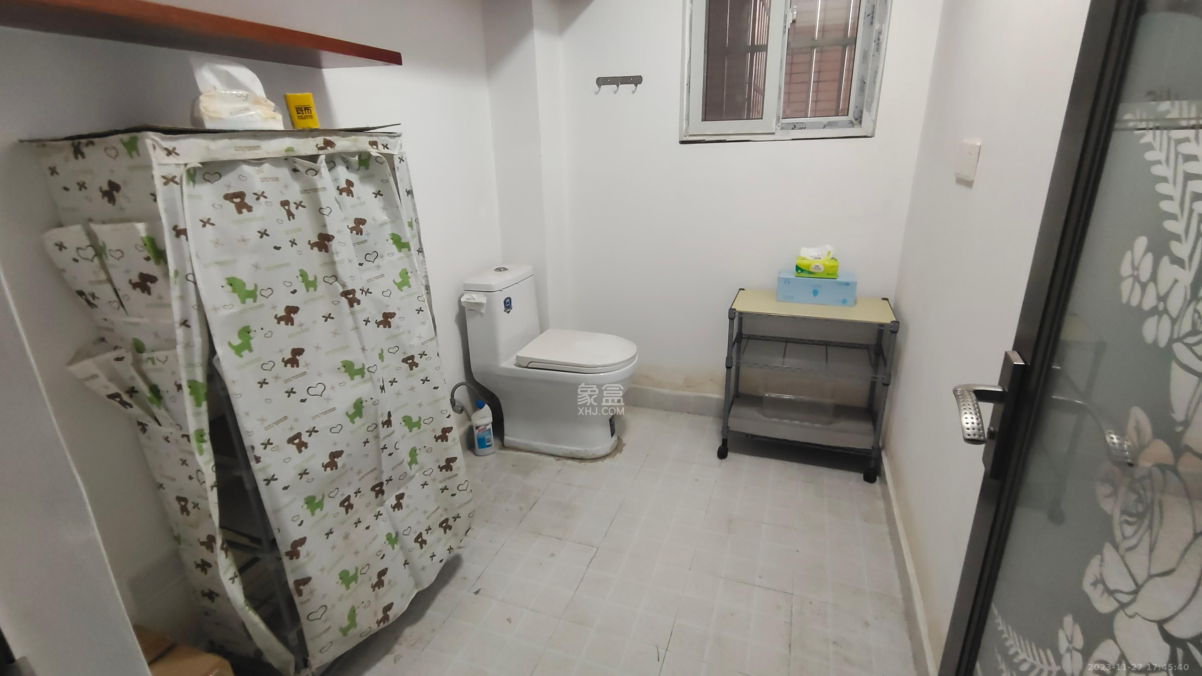 东业苹果社区  2室1厅2卫    1800.0元/月室内图