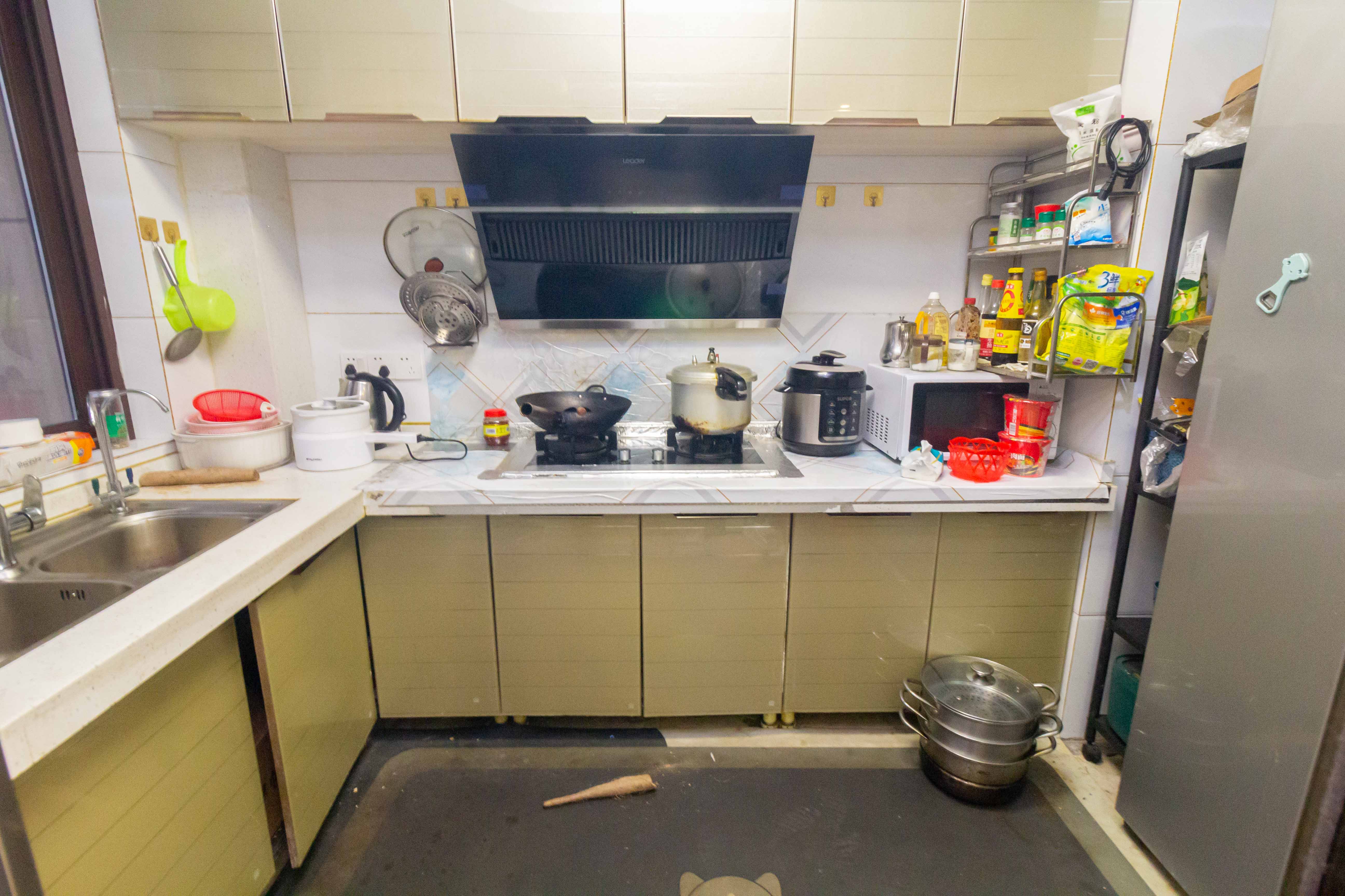 东方美地  3室2厅2卫    86.0万 东方美地  3室2厅2卫    86.0万厨房