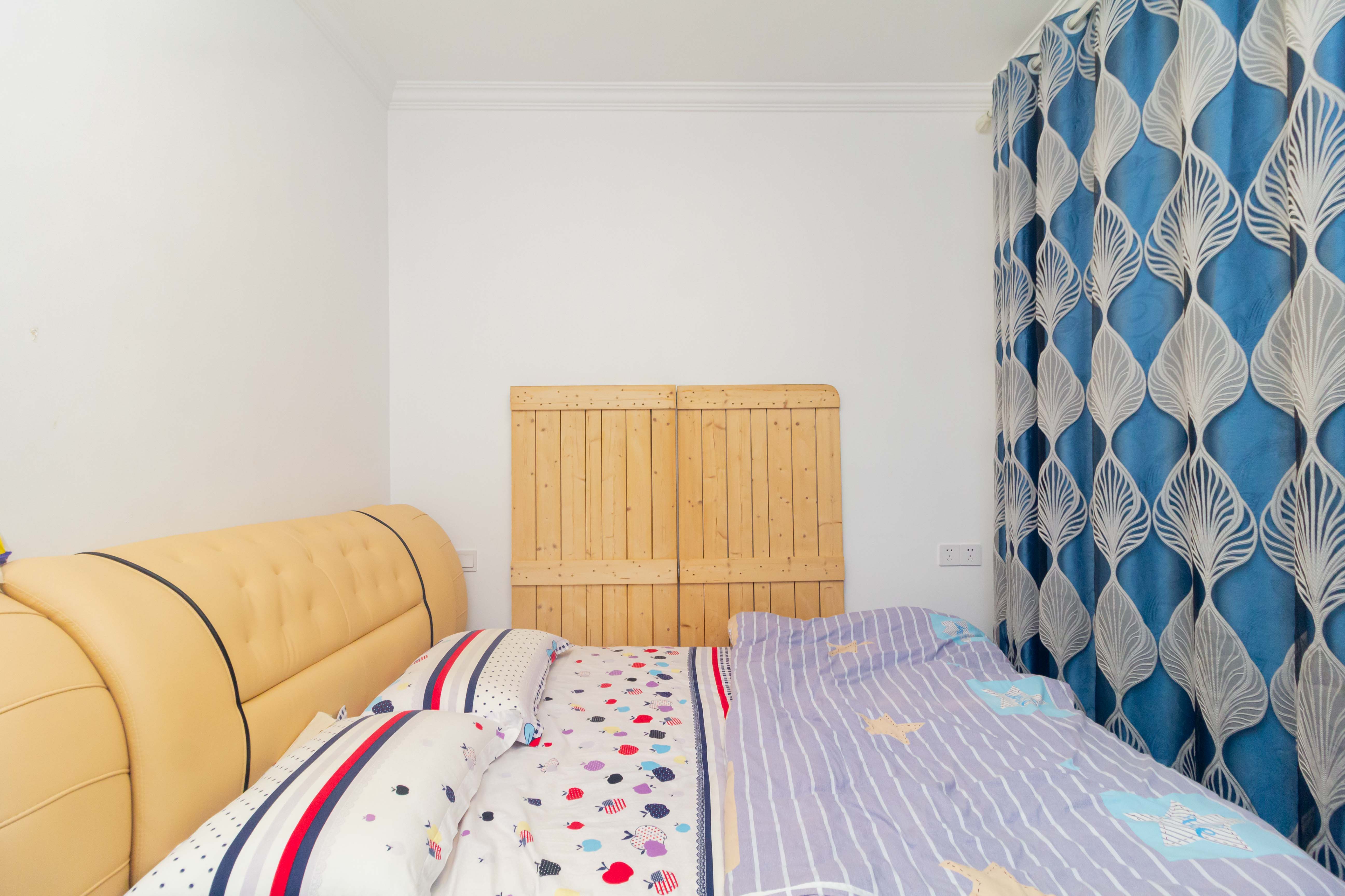 东方美地  3室2厅2卫    86.0万 东方美地  3室2厅2卫    86.0万卧室