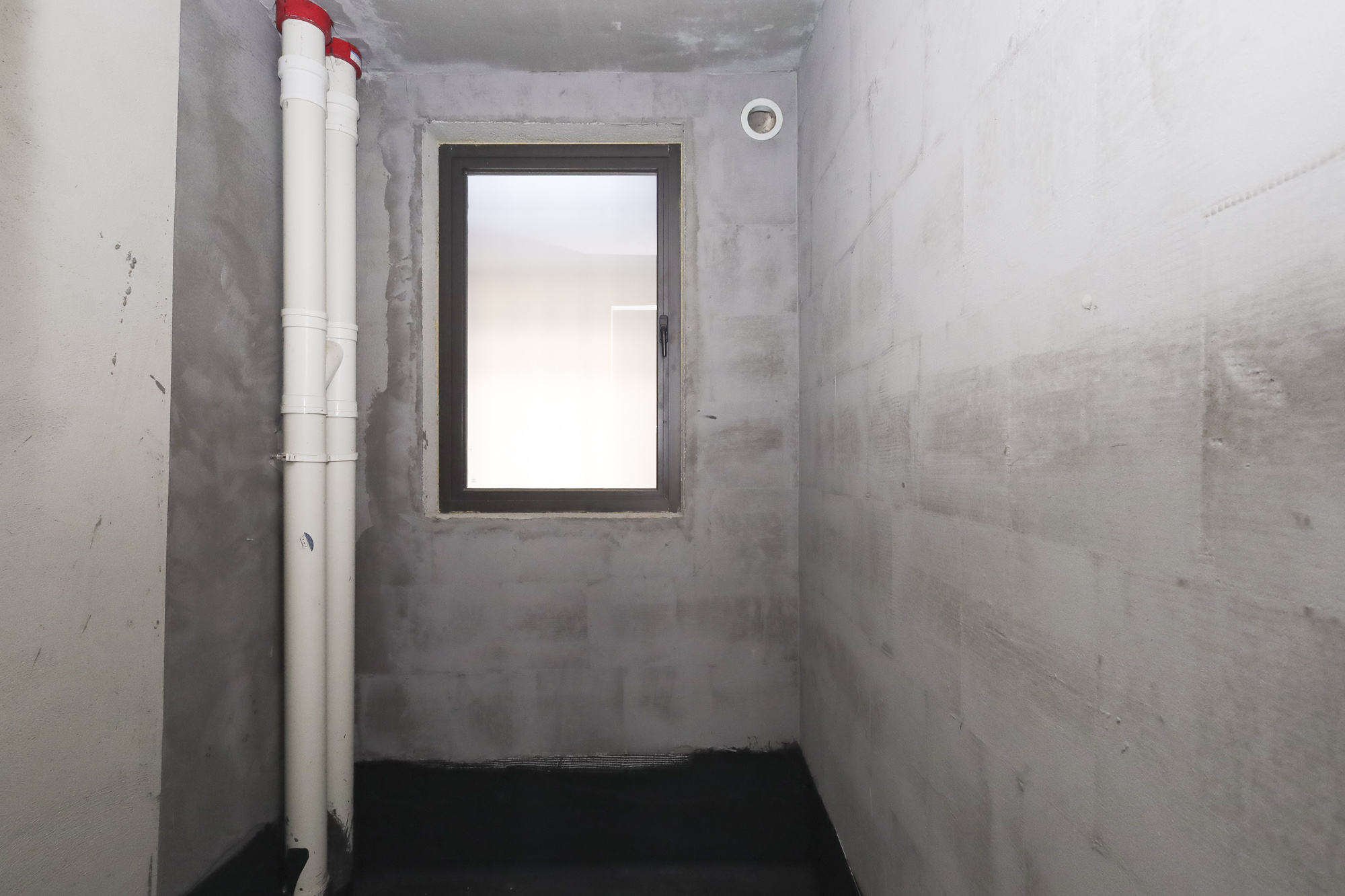 帝辰金缇水郡 3室2厅2卫 67.8万 帝辰金缇水郡 3室2厅2卫 67.8万卫生间