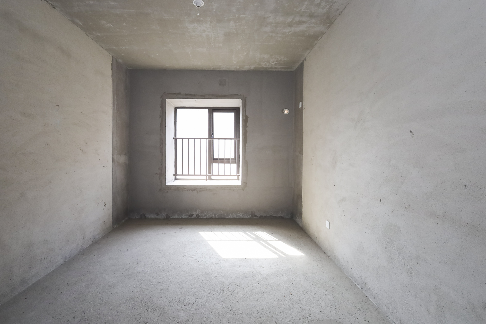 帝辰金缇水郡 3室2厅2卫 67.8万 帝辰金缇水郡 3室2厅2卫 67.8万卧室