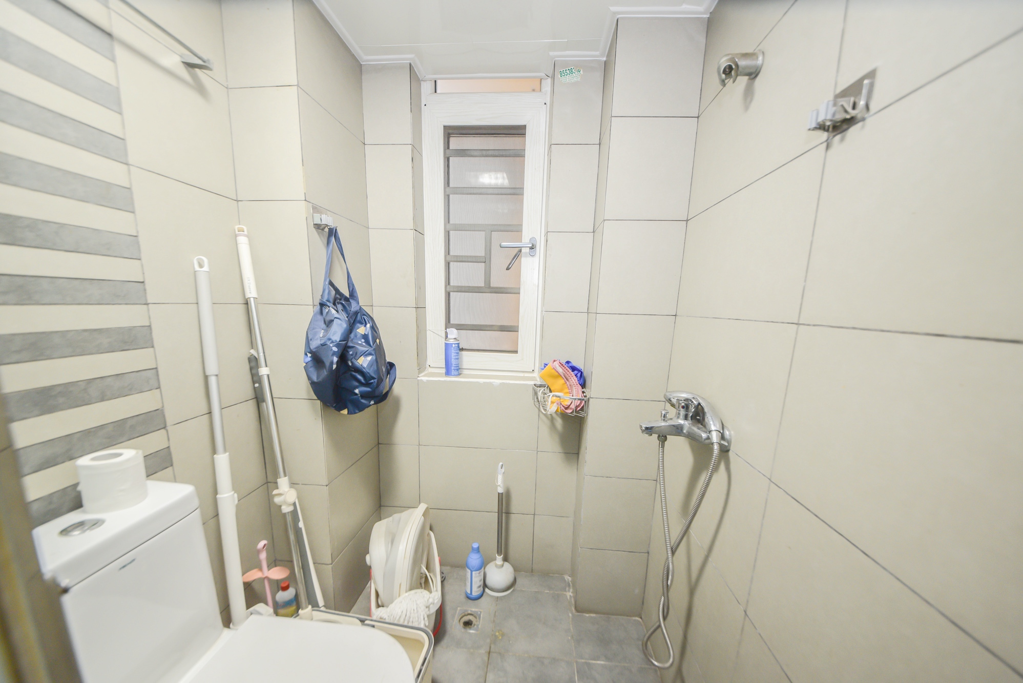 宏泽佳园  3室2厅2卫    226.0万卫生间