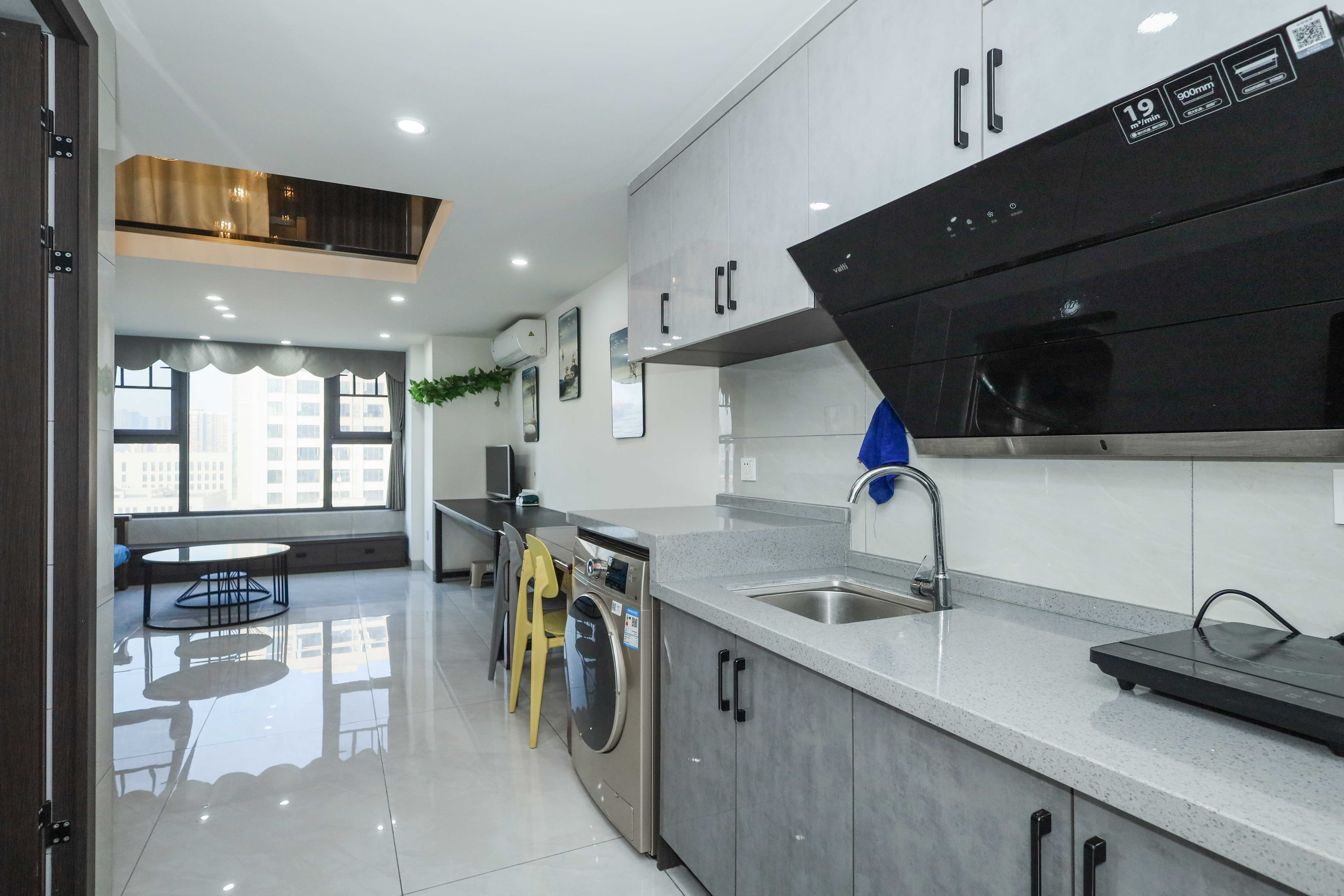 梅溪湖家居建材城 1室1厅1卫 49.8万 梅溪湖家居建材城 1室1厅1卫 49.8万厨房