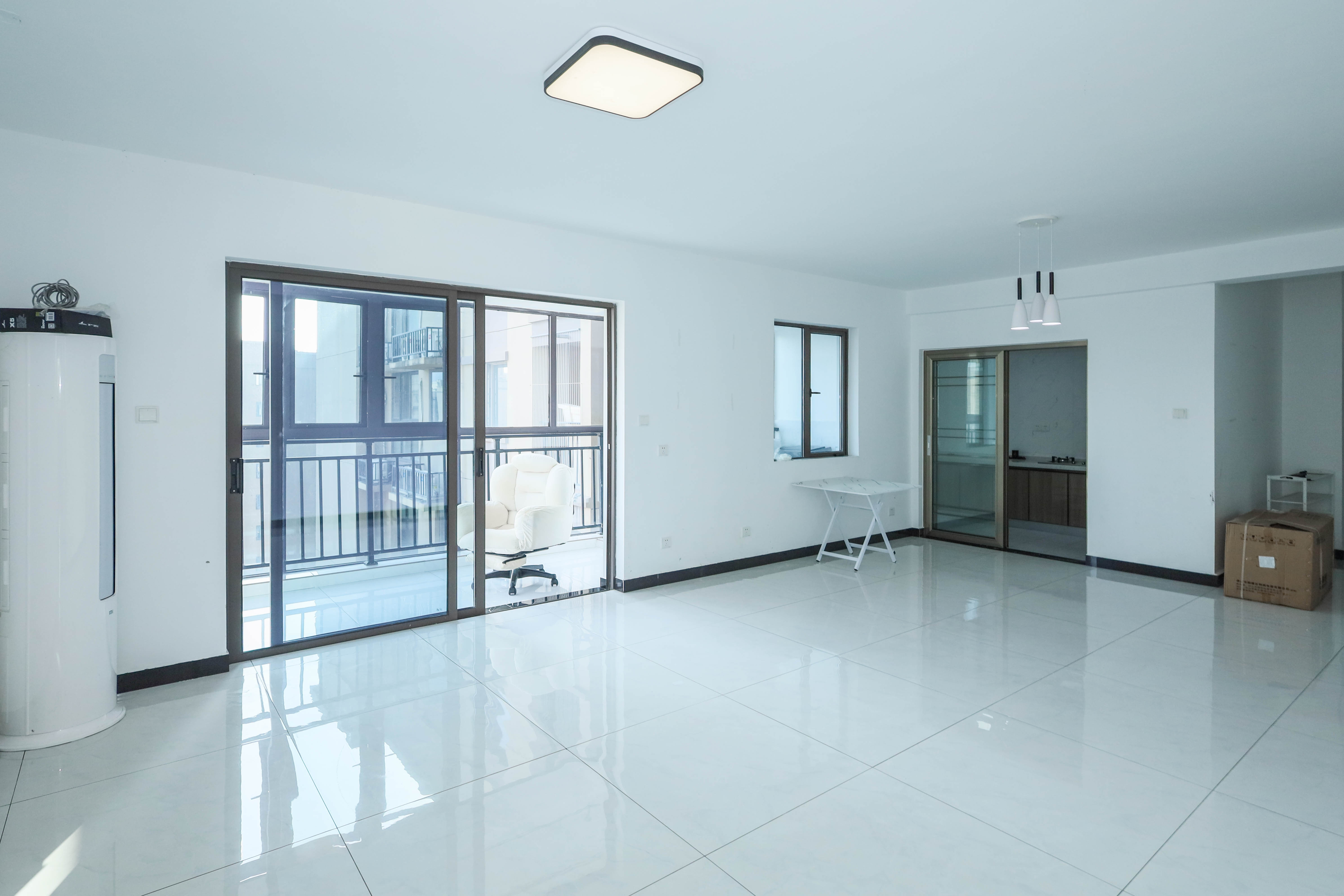 梅溪湖合能璞丽 4室2厅2卫 130.0万 梅溪湖合能璞丽 4室2厅2卫 130.0万其他