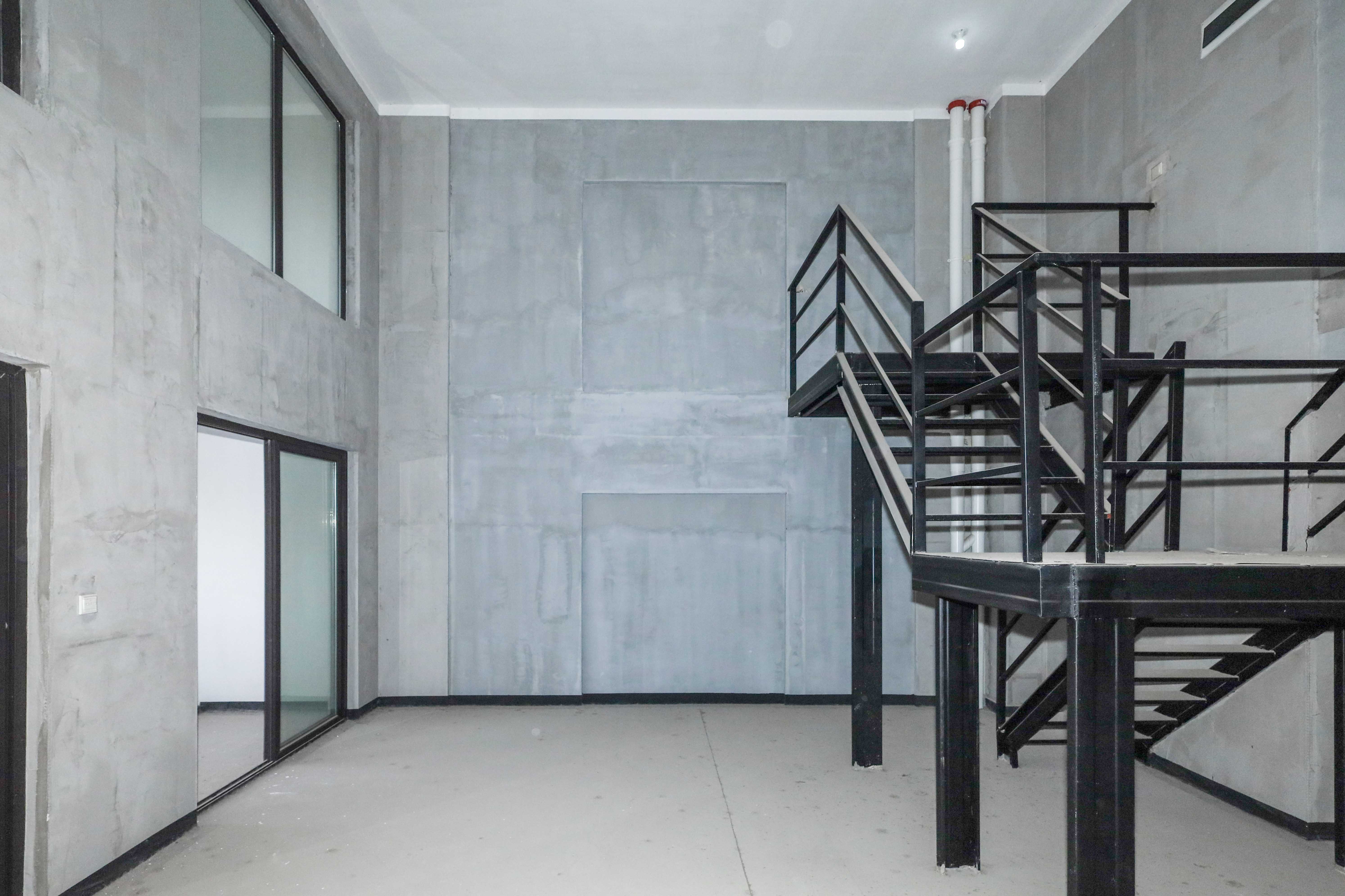 建发央著  4室2厅2卫   295.00万客厅