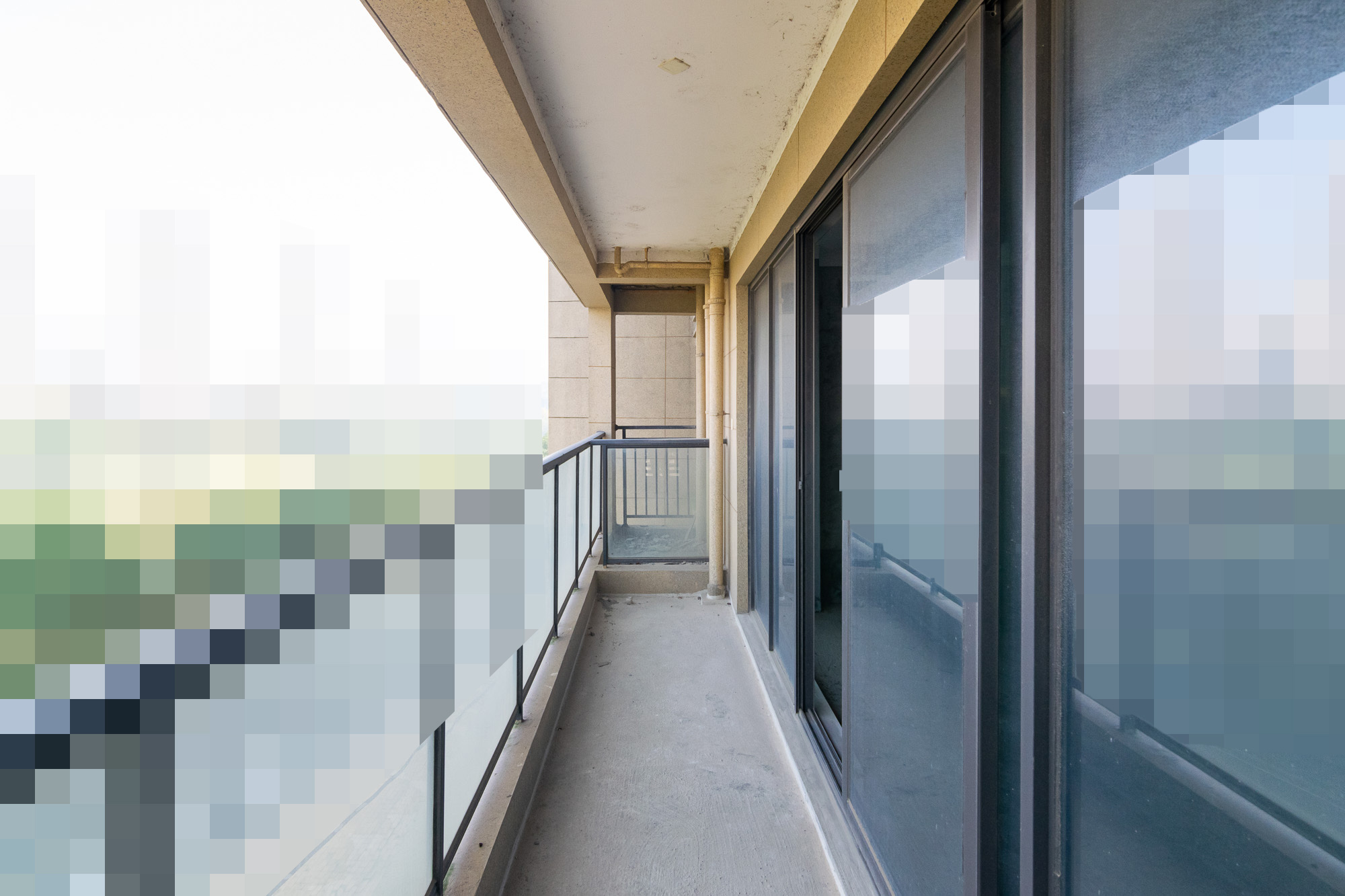 绿城高尔夫小镇 3室2厅2卫 119.0万 绿城高尔夫小镇 3室2厅2卫 119.0万阳台