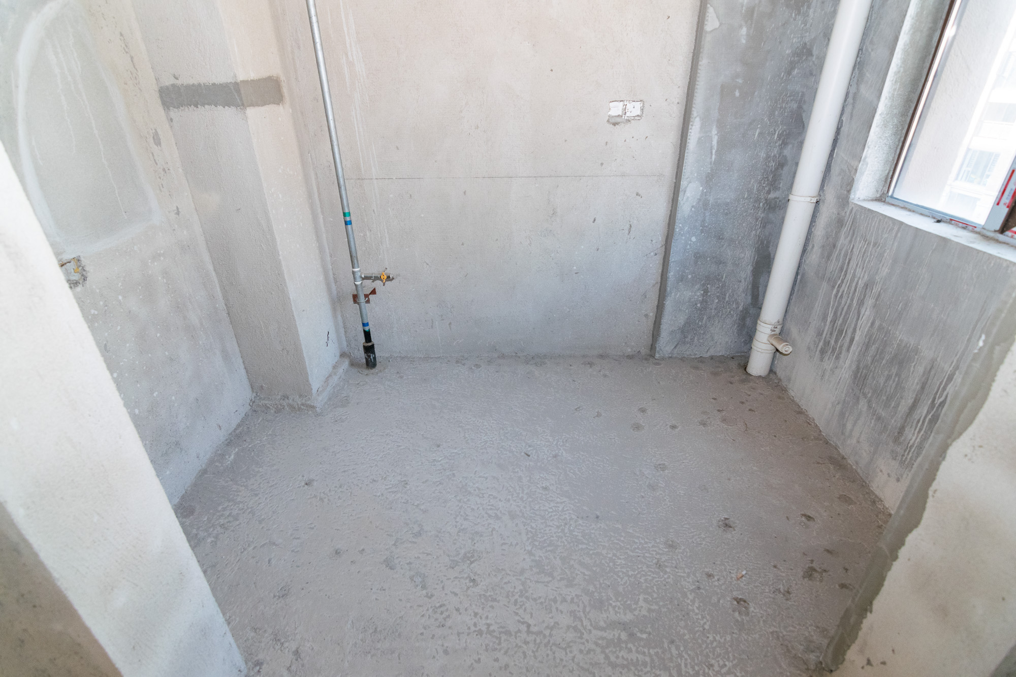 大汉汉园  4室2厅2卫    115.0万厨房