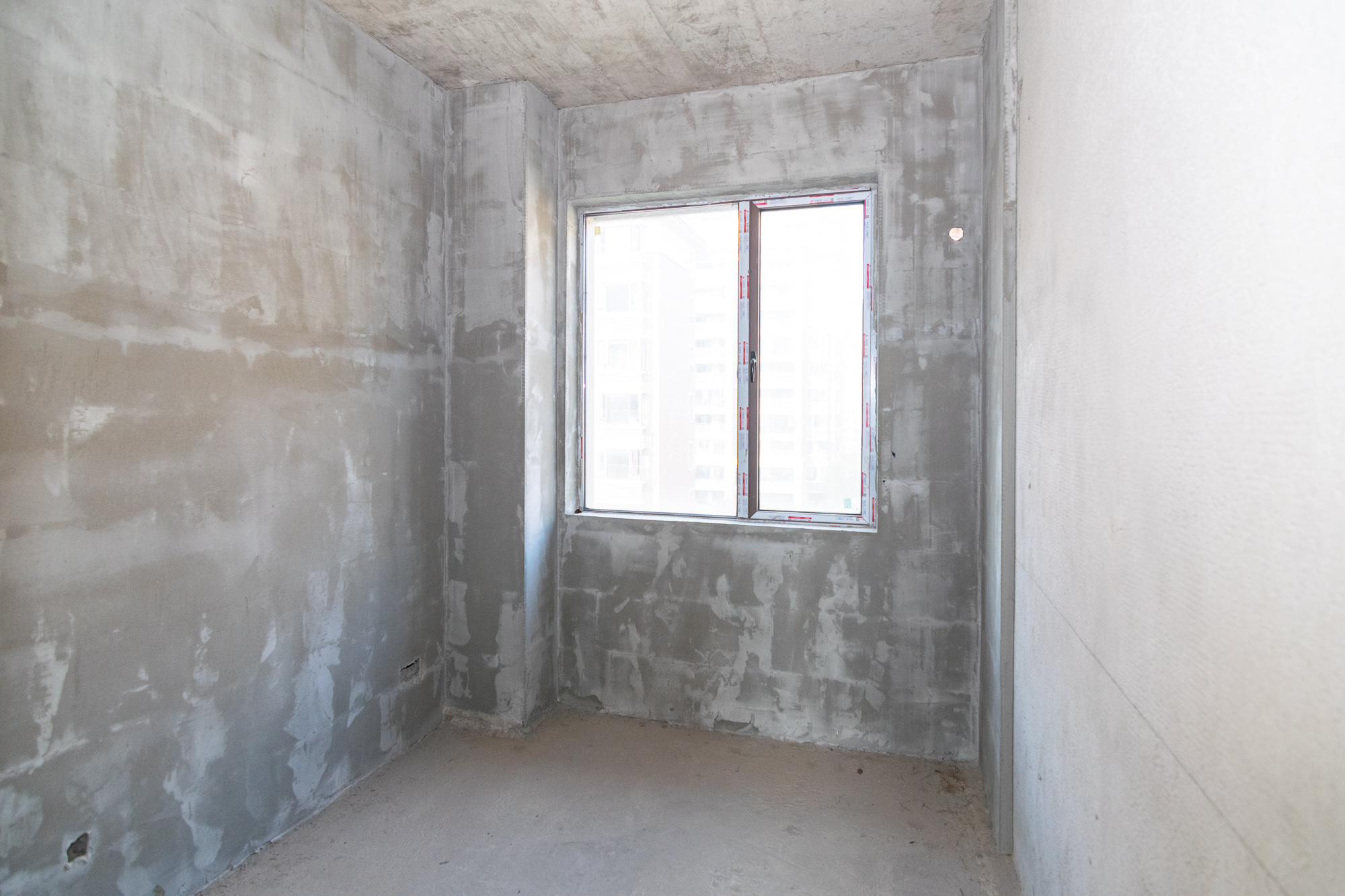 大汉汉园  4室2厅2卫    115.0万卧室