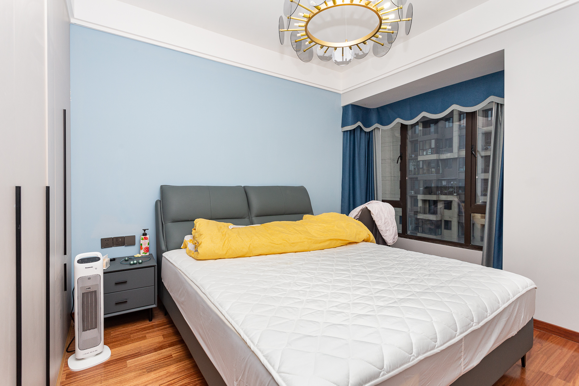 长燃润和天地(长润小区印湘江) 3室2厅2卫 129.4万 长燃润和天地(长润小区印湘江) 3室2厅2卫 129.4万卧室