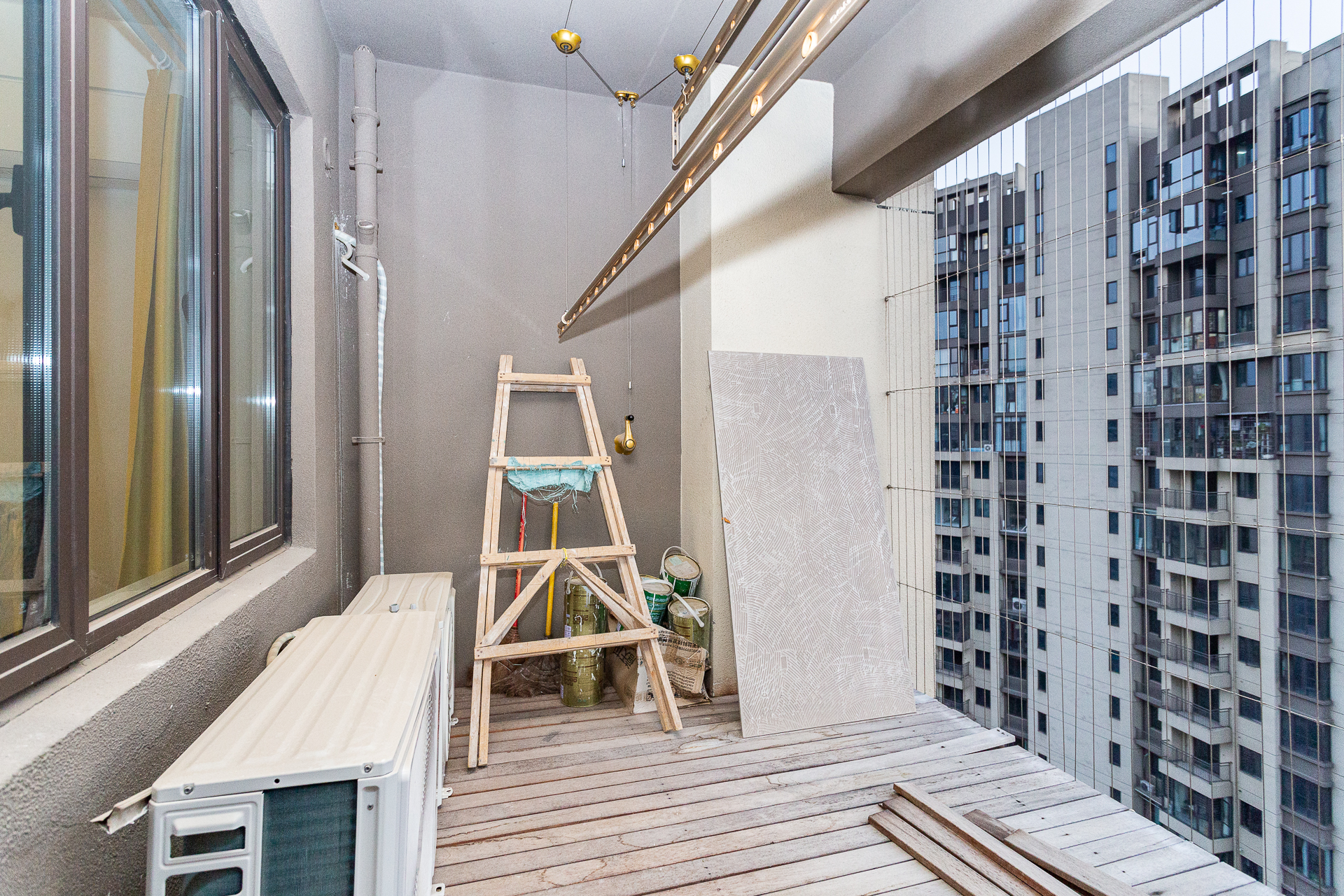 长燃润和天地(长润小区印湘江) 3室2厅2卫 129.4万 长燃润和天地(长润小区印湘江) 3室2厅2卫 129.4万阳台