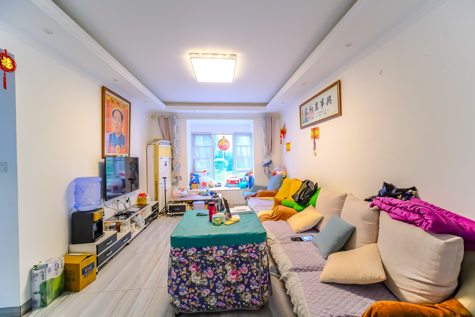 荣盛花语城  5室6厅5卫    108.0万 荣盛花语城  5室6厅5卫    108.0万客厅