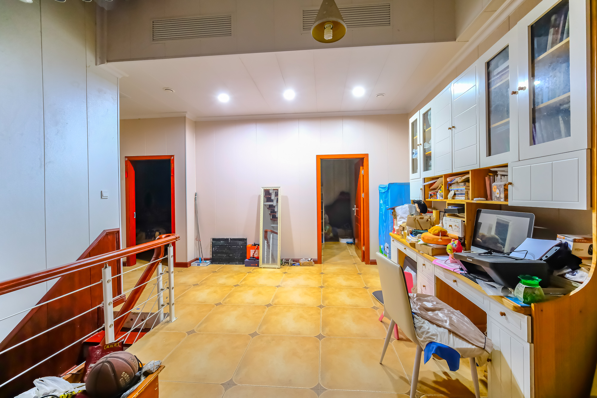 荣盛花语城  5室6厅5卫    108.0万 荣盛花语城  5室6厅5卫    108.0万其他