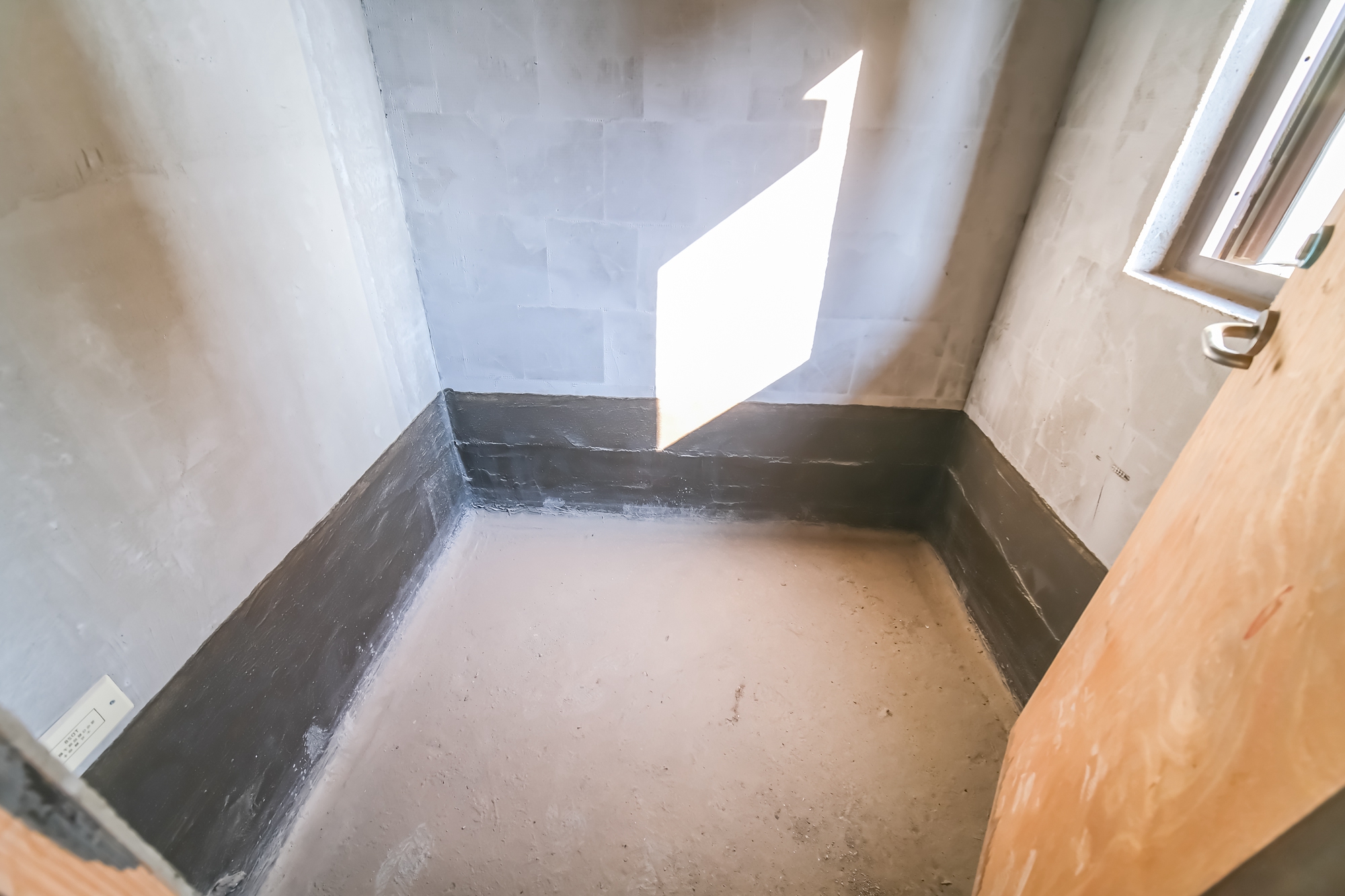 保利香槟国际  3室2厅2卫    80.0万 保利香槟国际  3室2厅2卫    80.0万卫生间