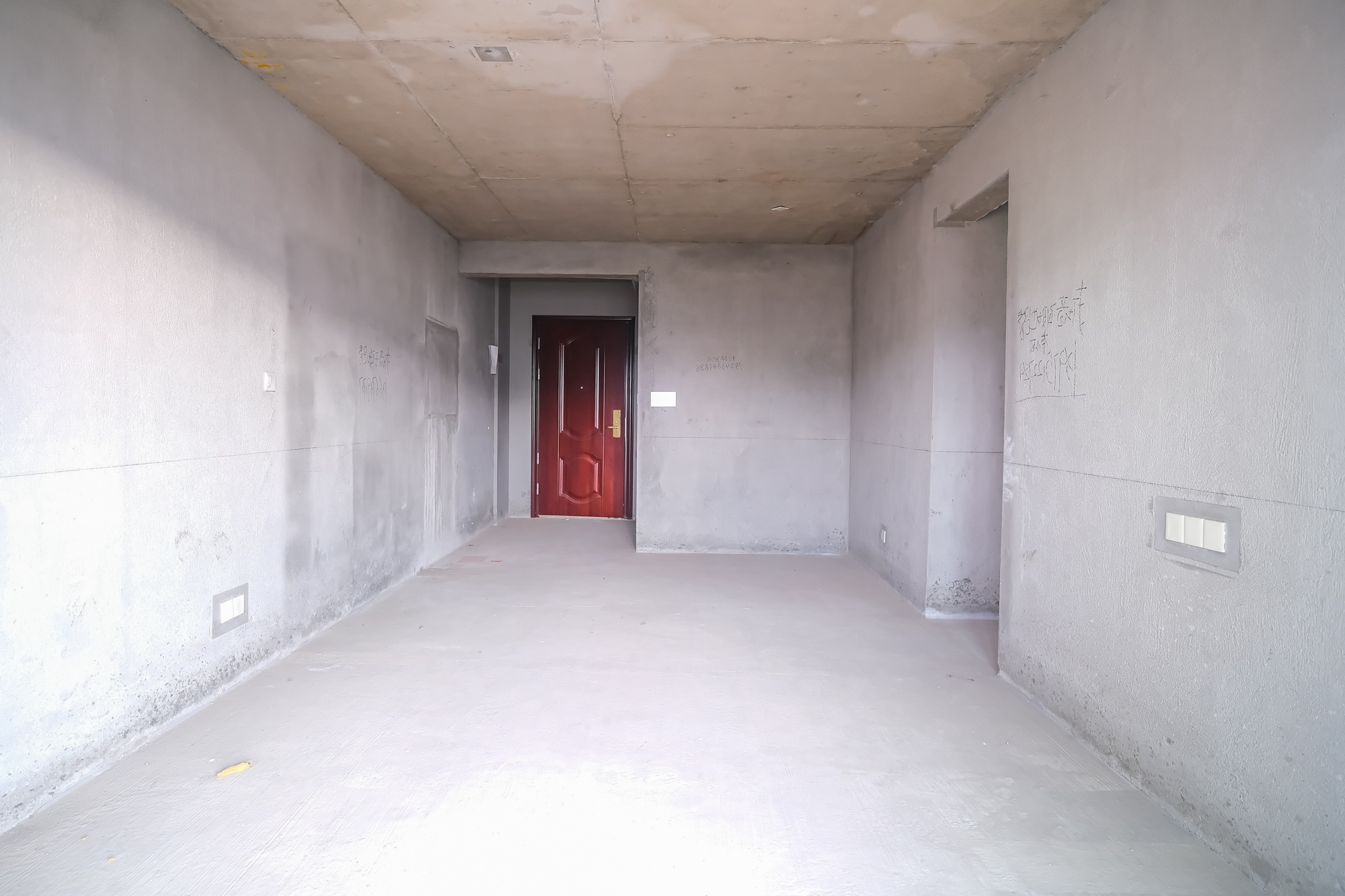 碧桂园翘楚棠 3室2厅2卫 72.0万 碧桂园翘楚棠 3室2厅2卫 72.0万客厅