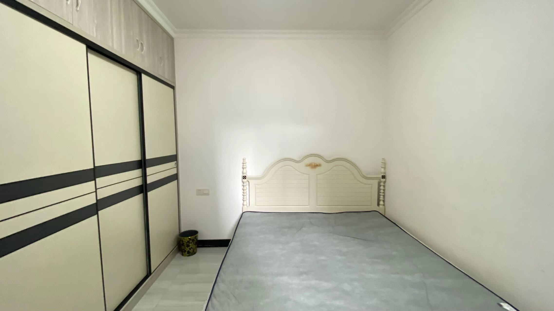 流金岁月-华晨国际 3室2厅1卫 65.0万 流金岁月-华晨国际 3室2厅1卫 65.0万室内图