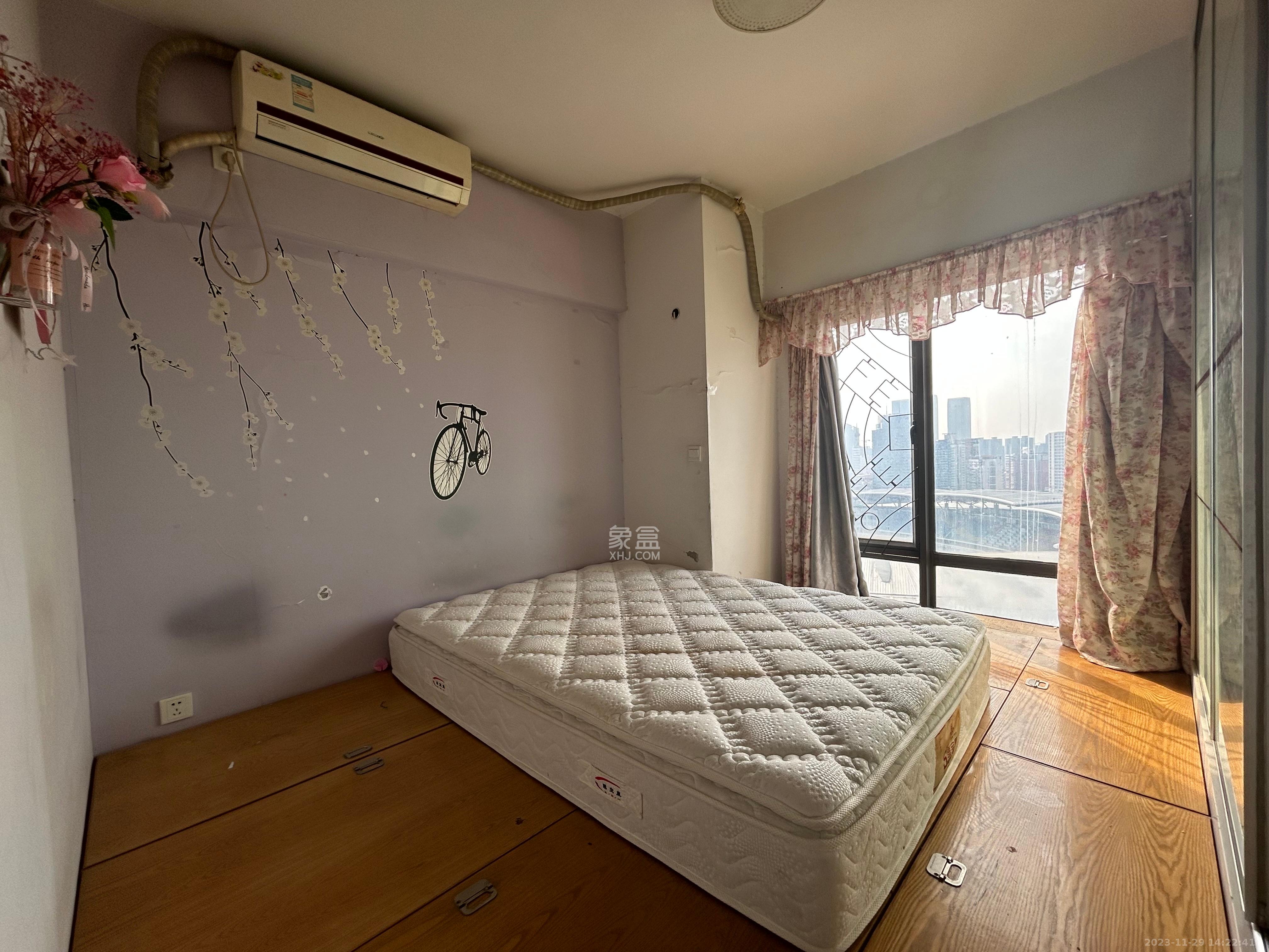 摩天一号  2室1厅1卫   2800.00元/月室内图
